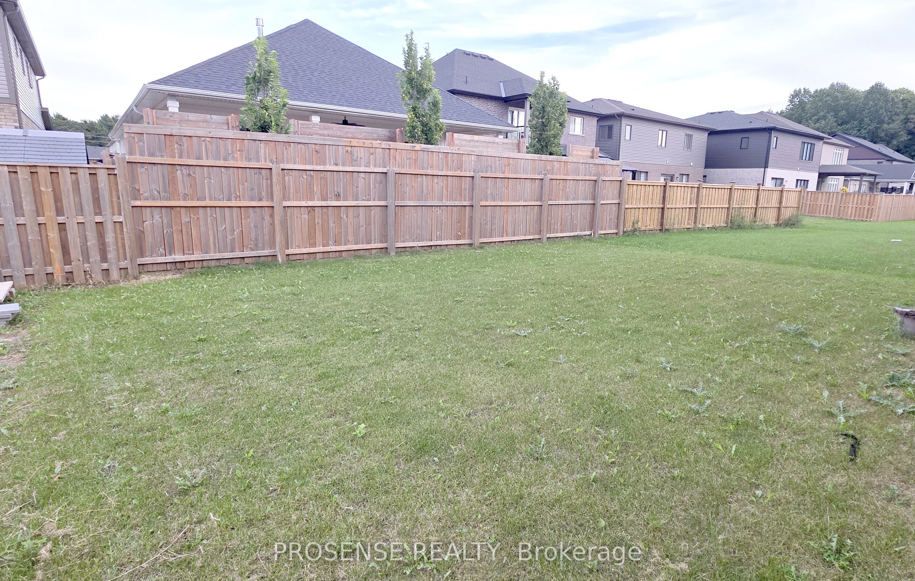15 Samuel Avenue Property Photo 50