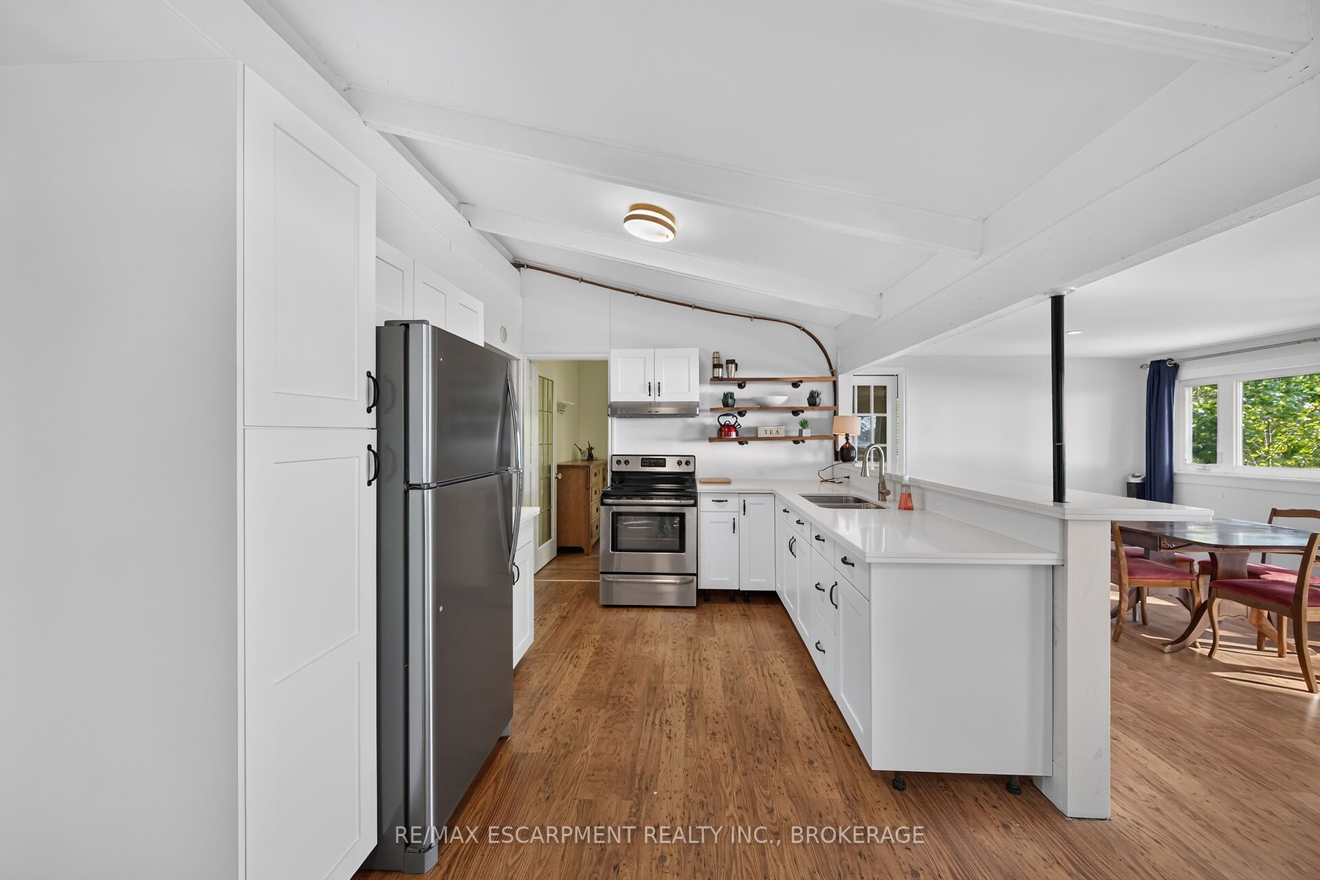 1778 Lakeshore Road Property Photo 14
