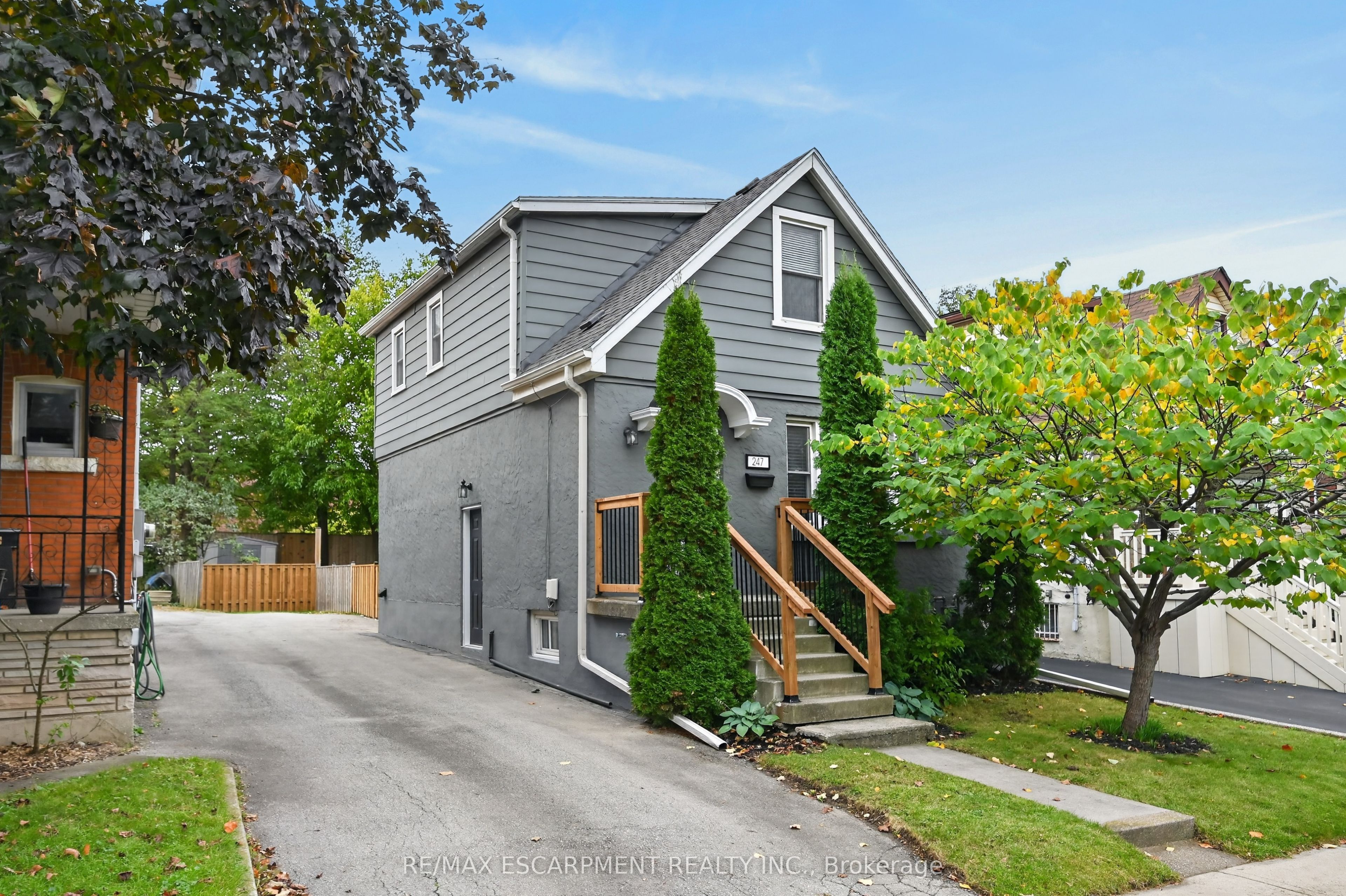 247 Homewood Avenue Property Photo 2
