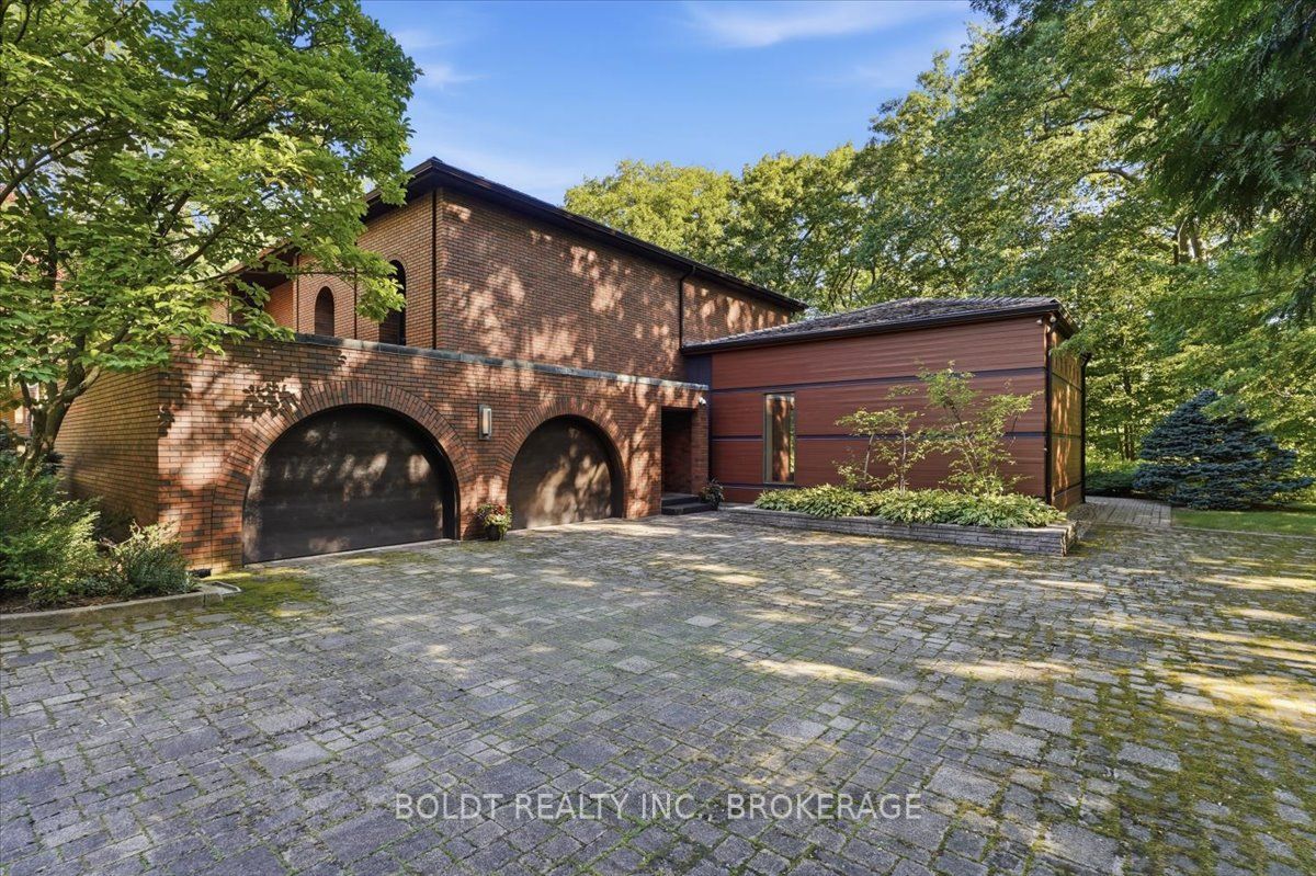 290 Riverview Boulevard Property Photo 3