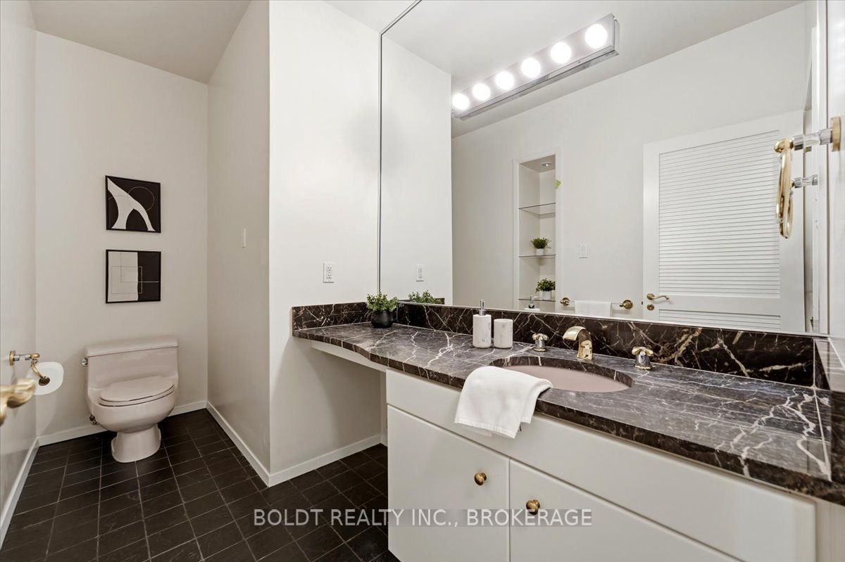 290 Riverview Boulevard Property Photo 26