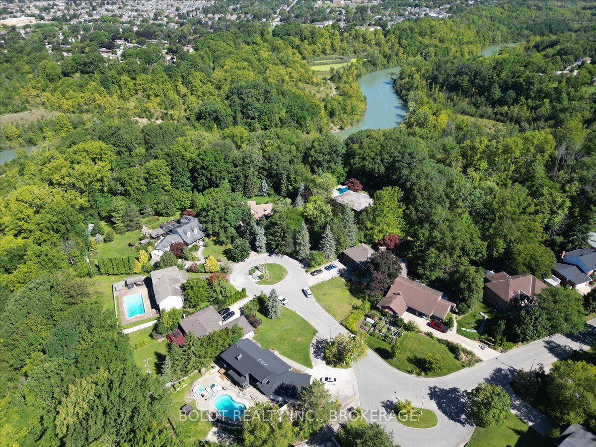290 Riverview Boulevard Property Photo 49