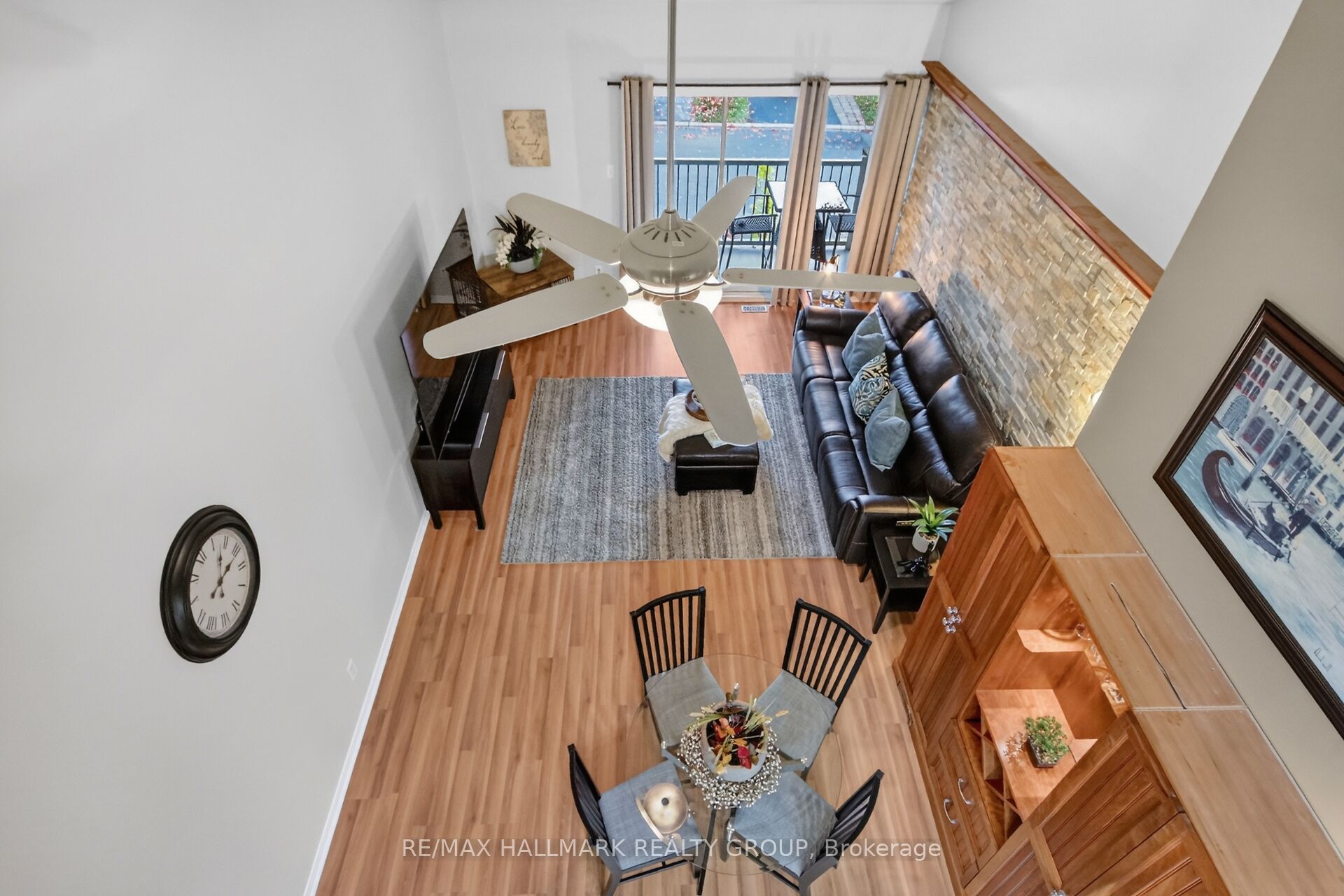 10e Daybreak Street Property Photo 15