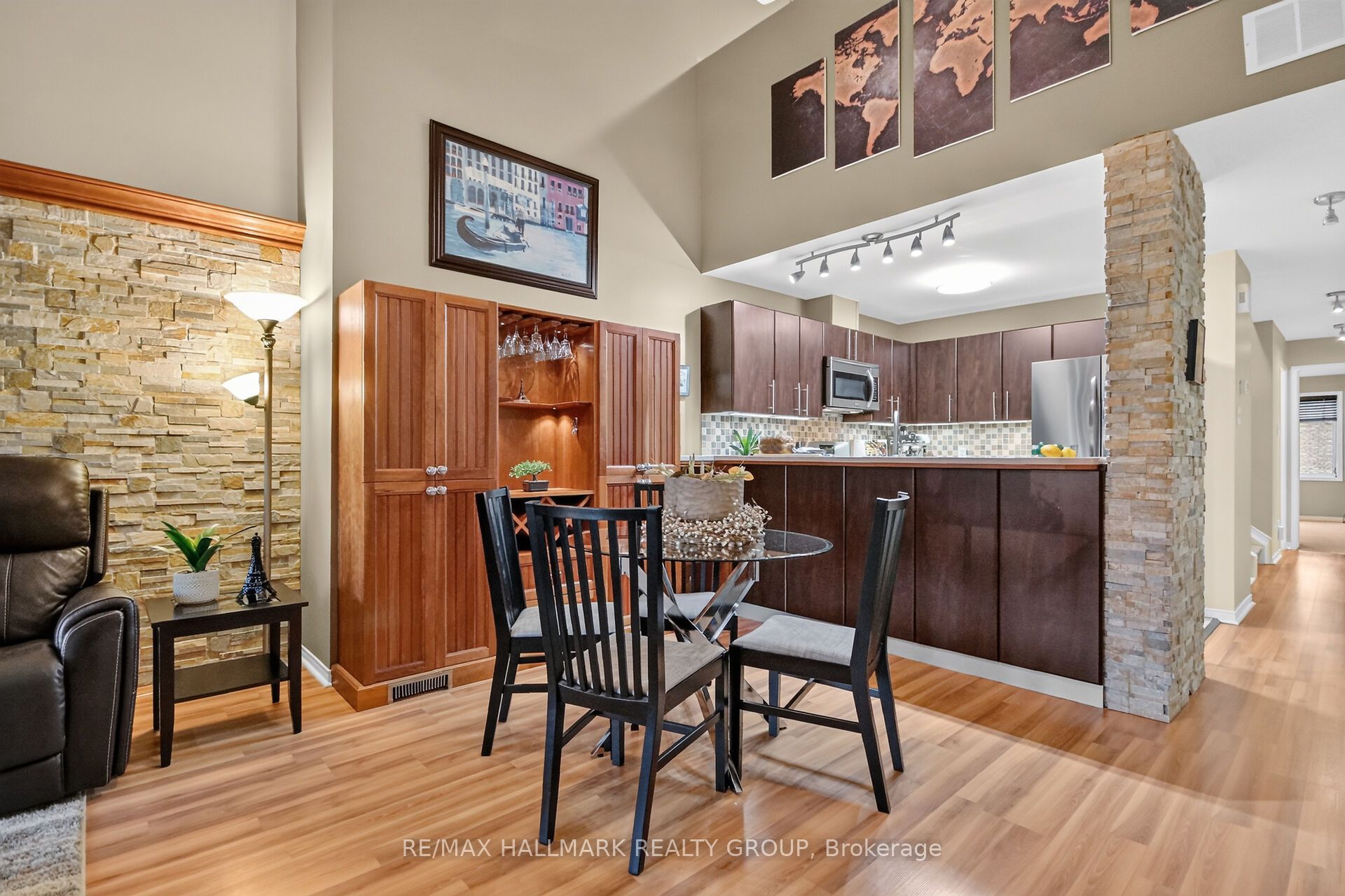 10e Daybreak Street Property Photo 17