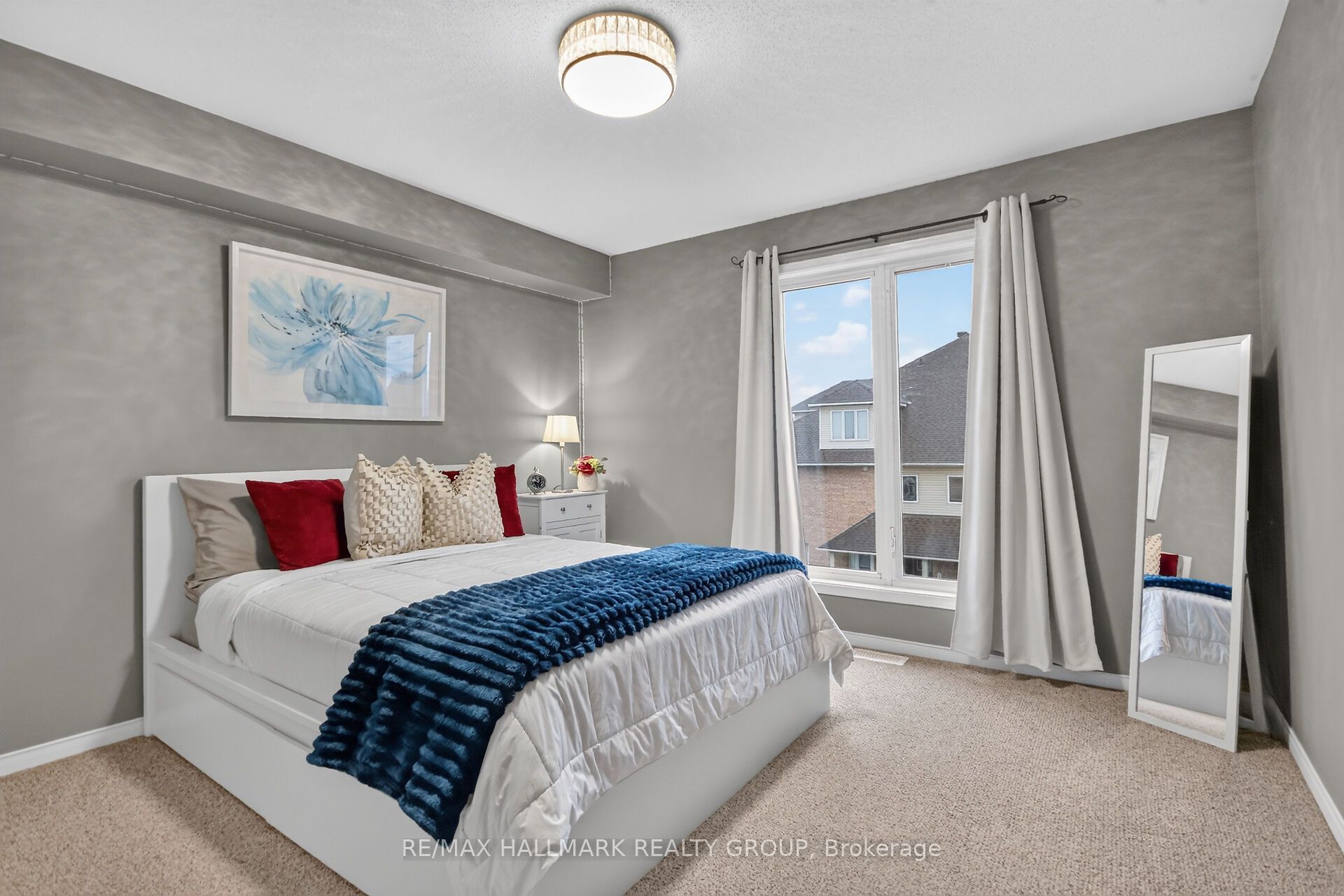 10e Daybreak Street Property Photo 33