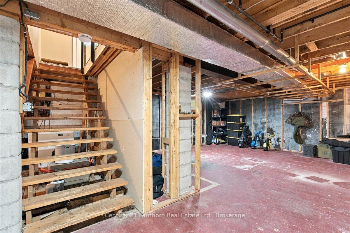 13056 Highway 62 Property Photo 33