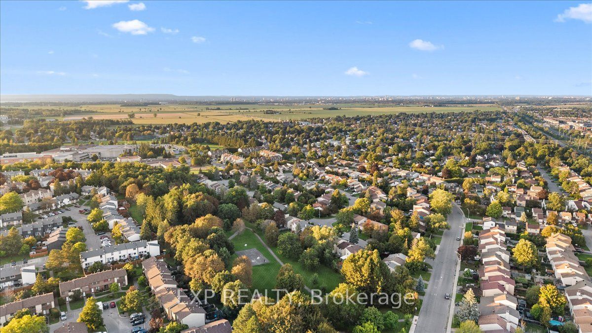 66 Tedwyn Drive Property Photo 37