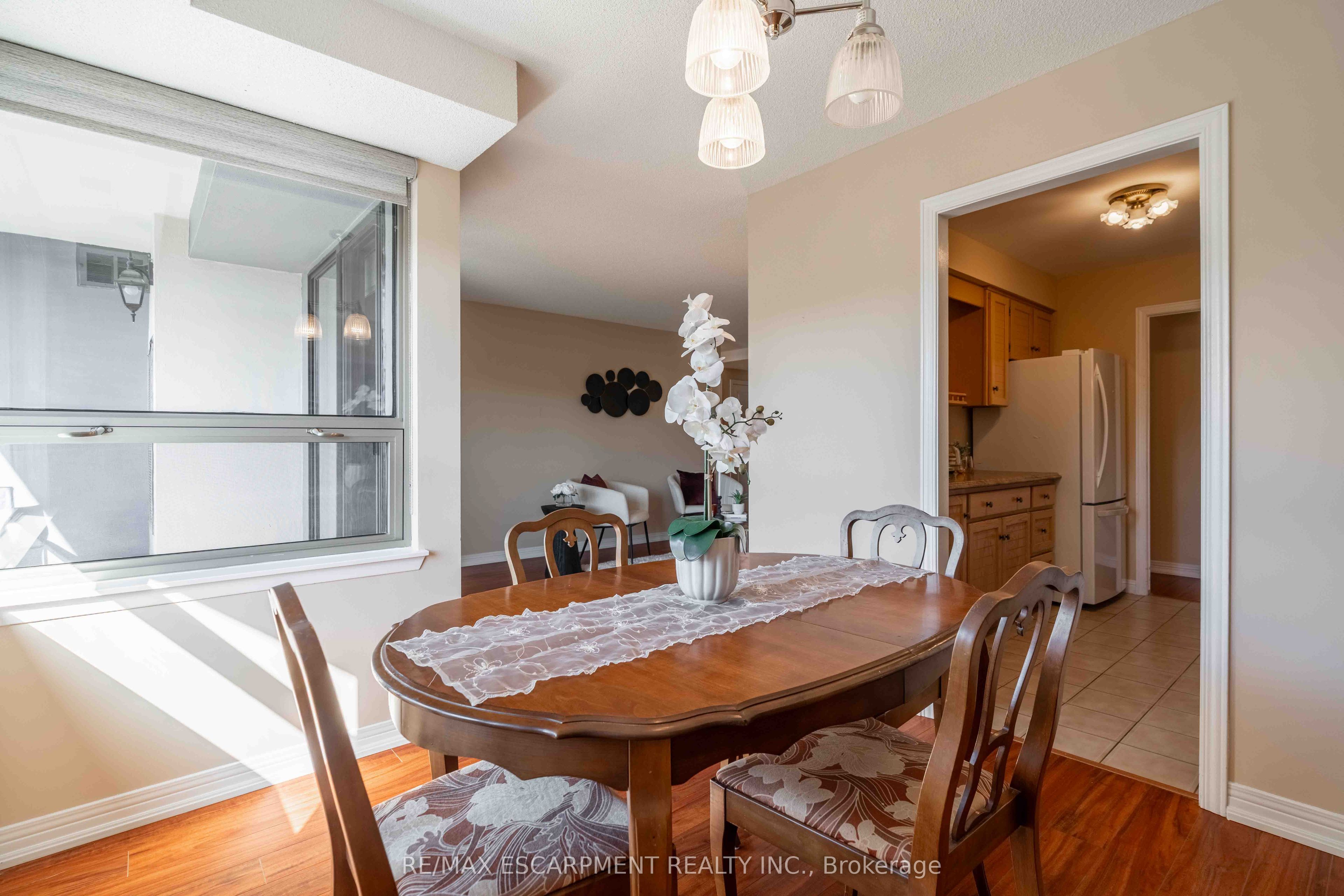 6 Village Green Boulevard 606 Property Photo 12