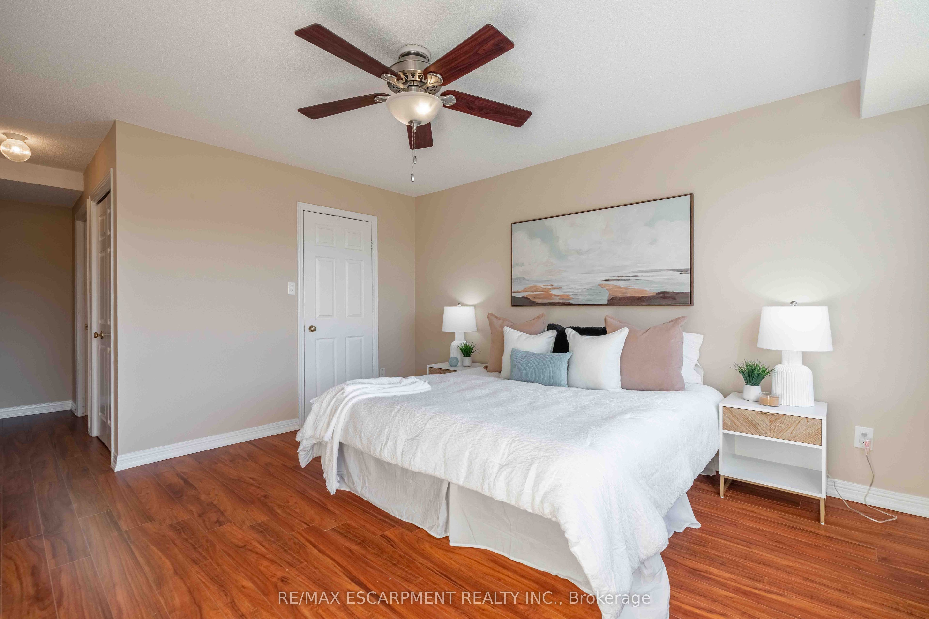 6 Village Green Boulevard 606 Property Photo 15