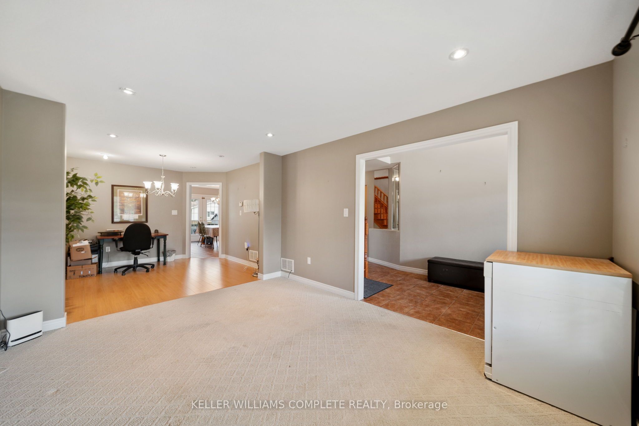 386 Old Mud Street Property Photo 8