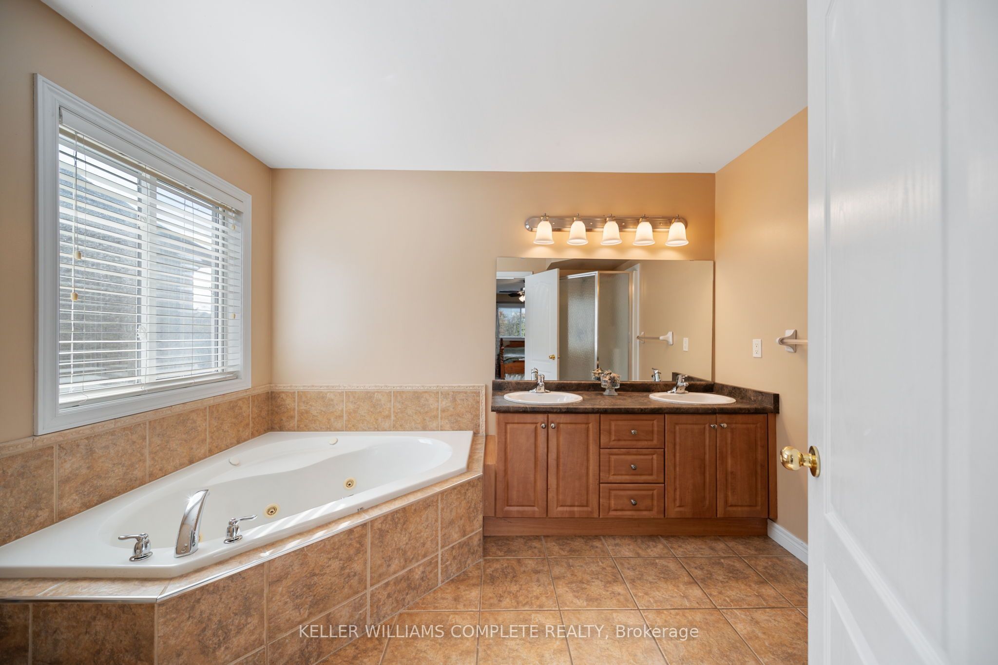 386 Old Mud Street Property Photo 22