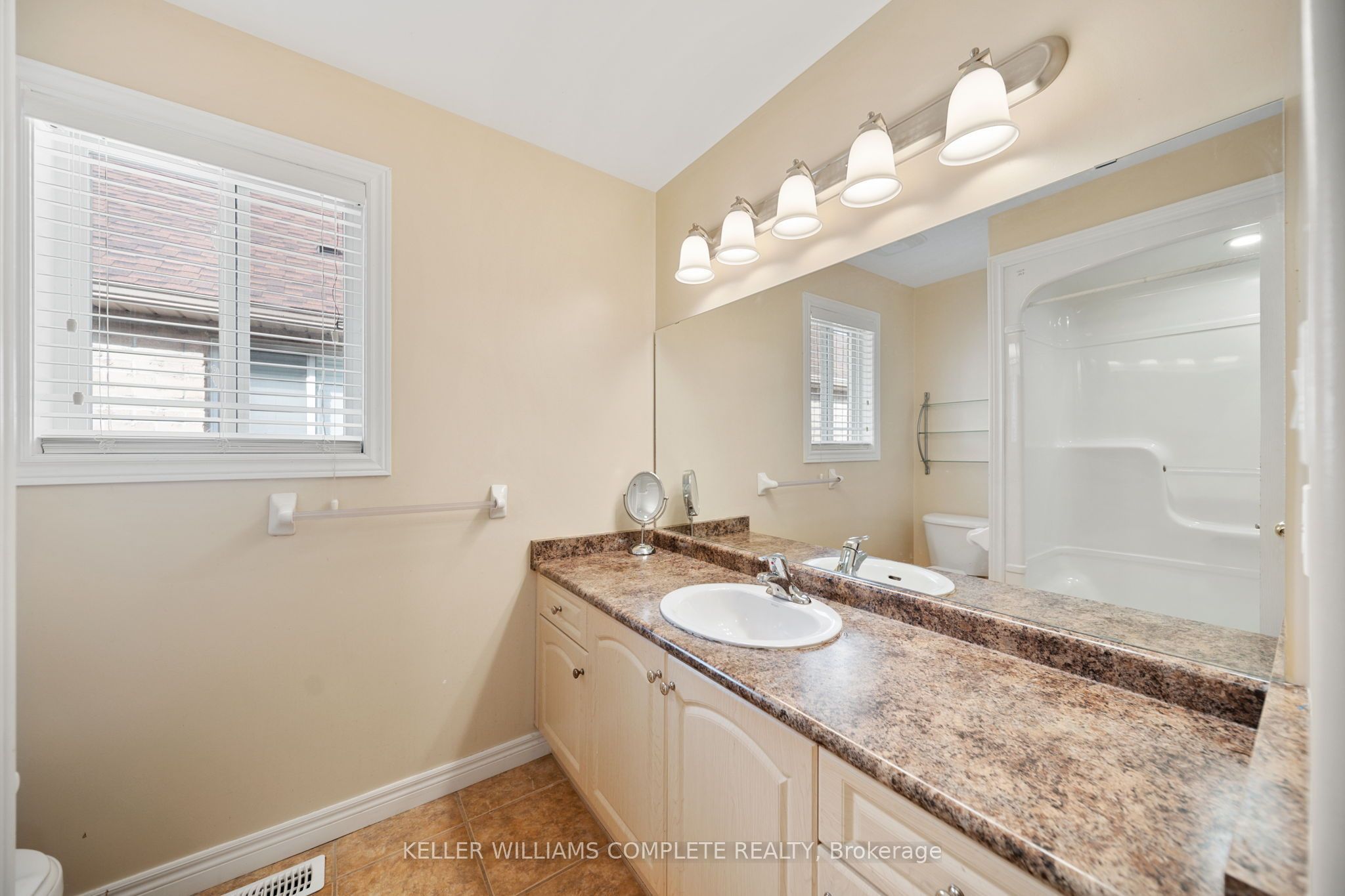 386 Old Mud Street Property Photo 31