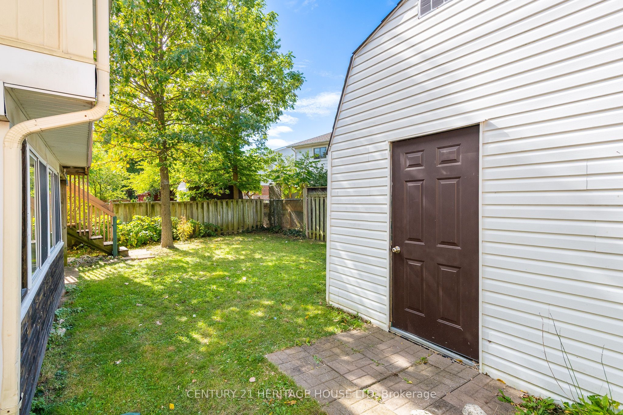 664 Hillview Road Property Photo 29