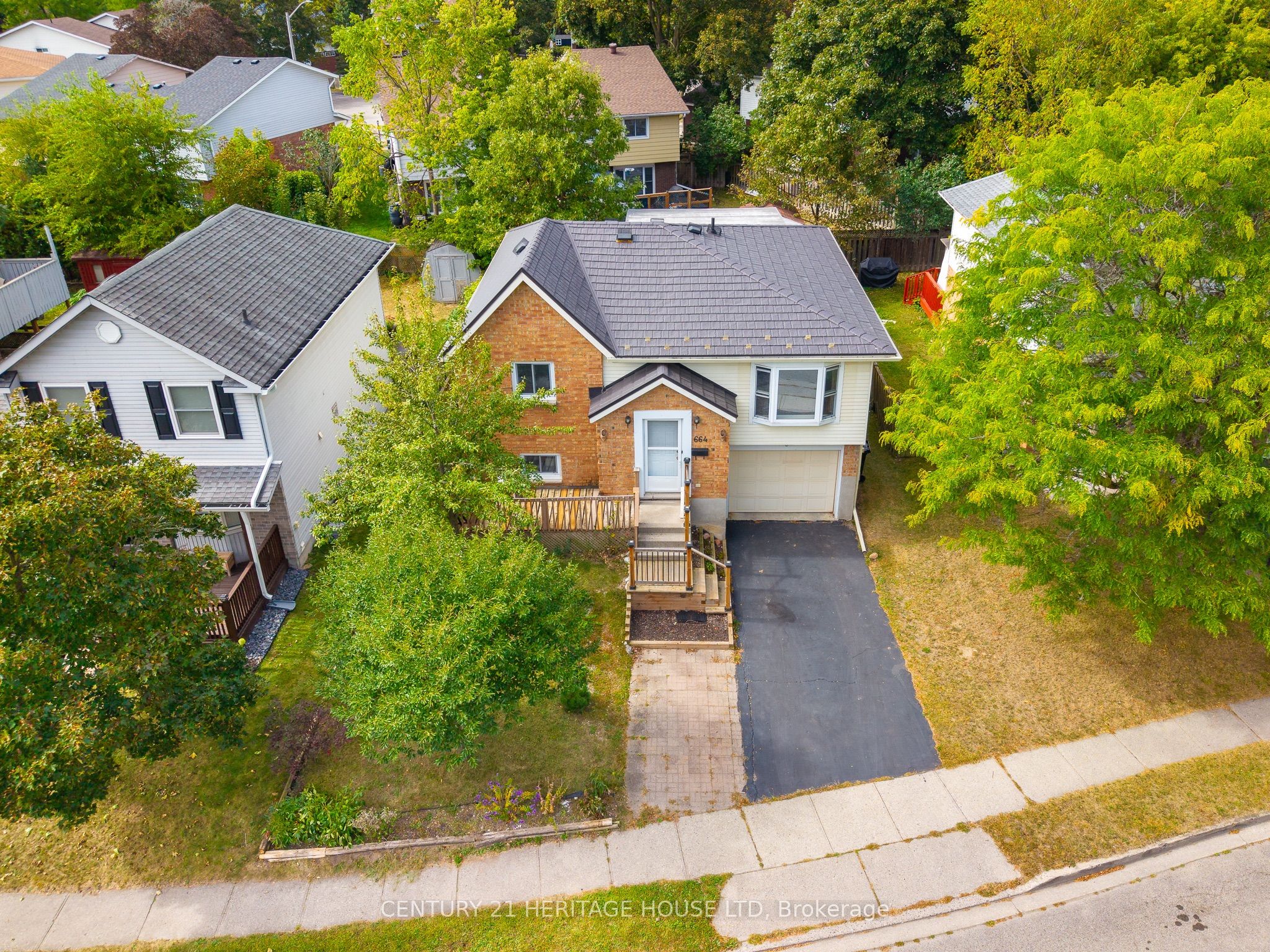664 Hillview Road Property Photo 35