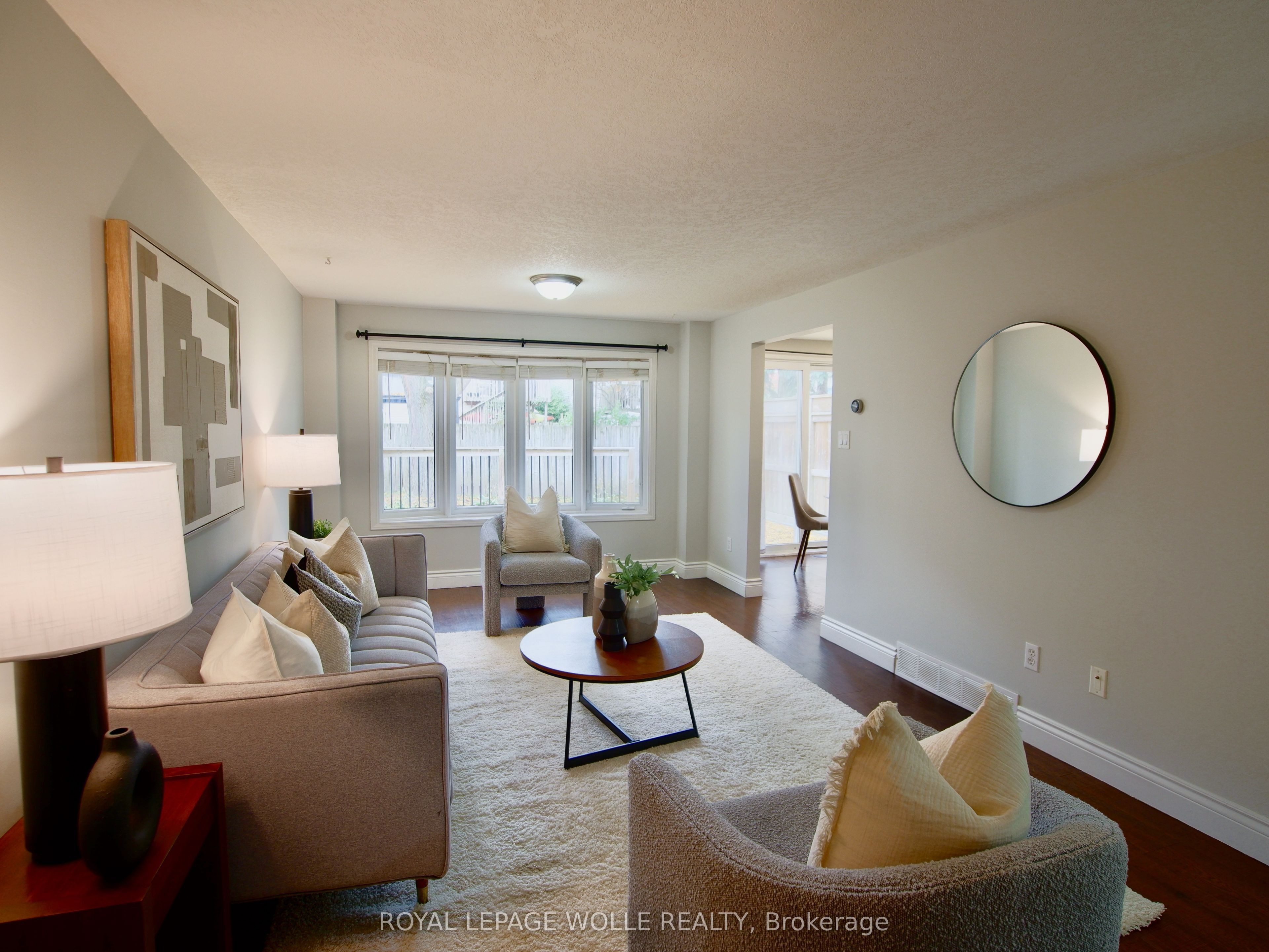 449 Exmoor Street Property Photo 11
