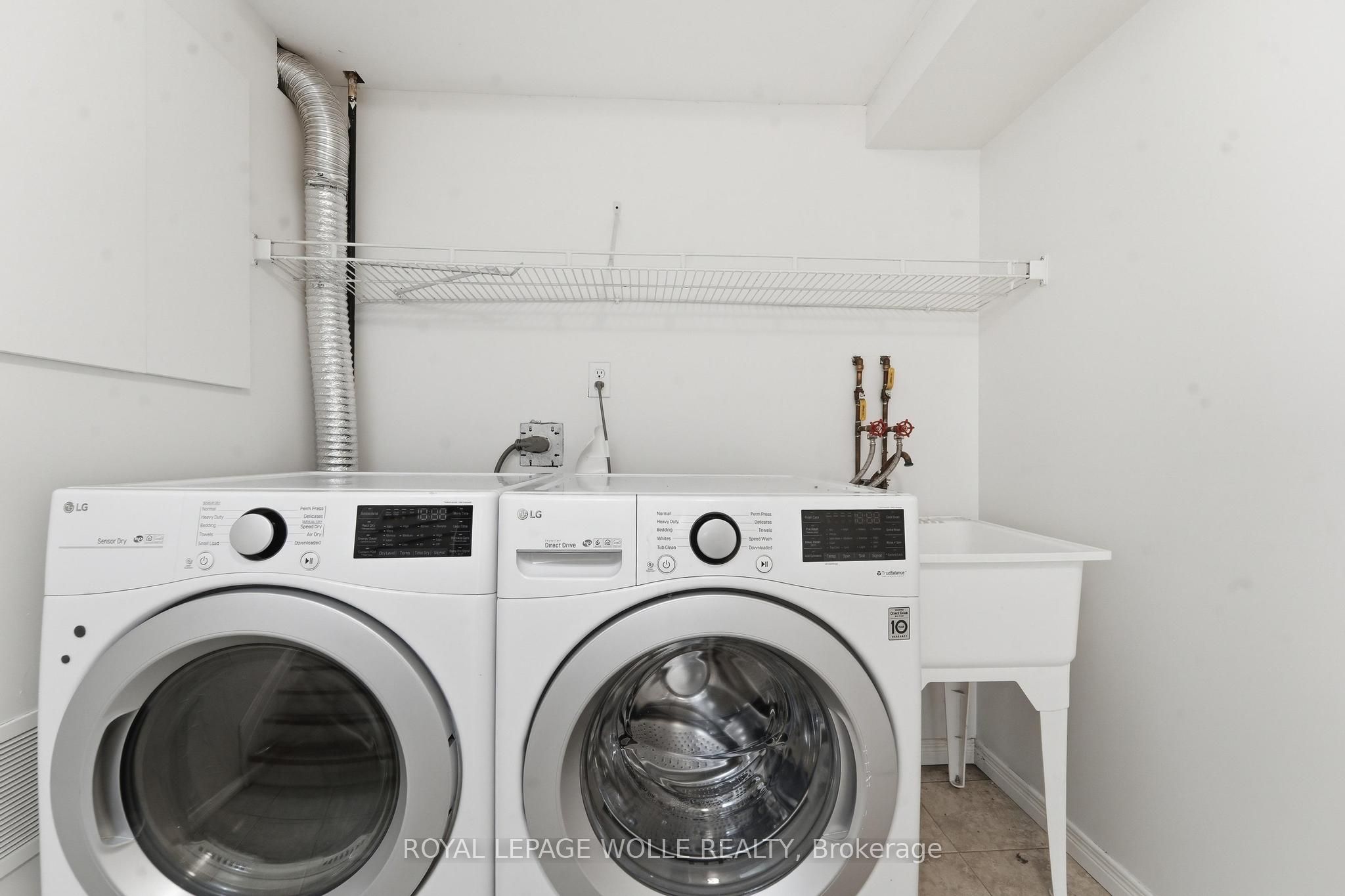 449 Exmoor Street Property Photo 25