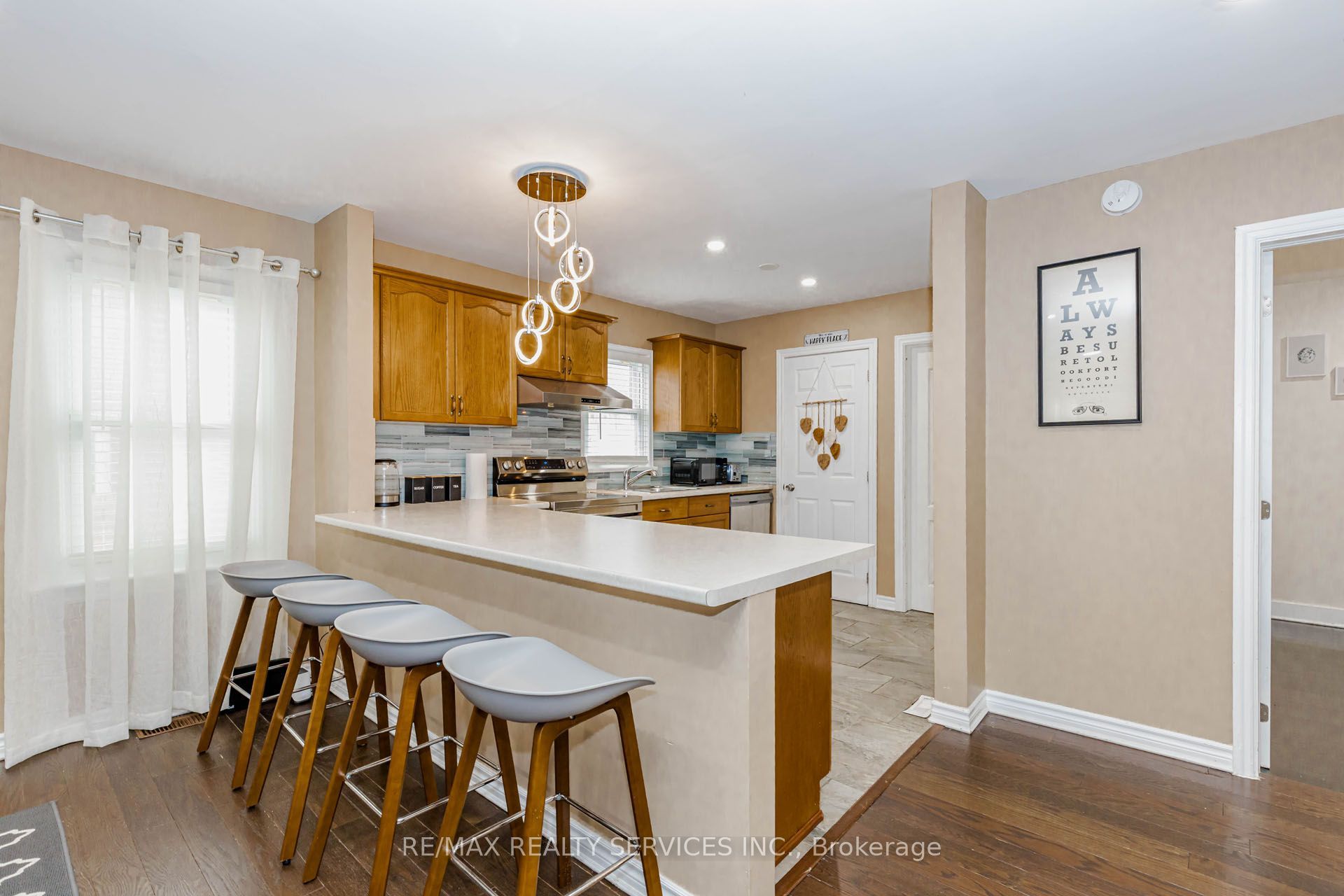5315 Ontario Avenue Property Photo 12