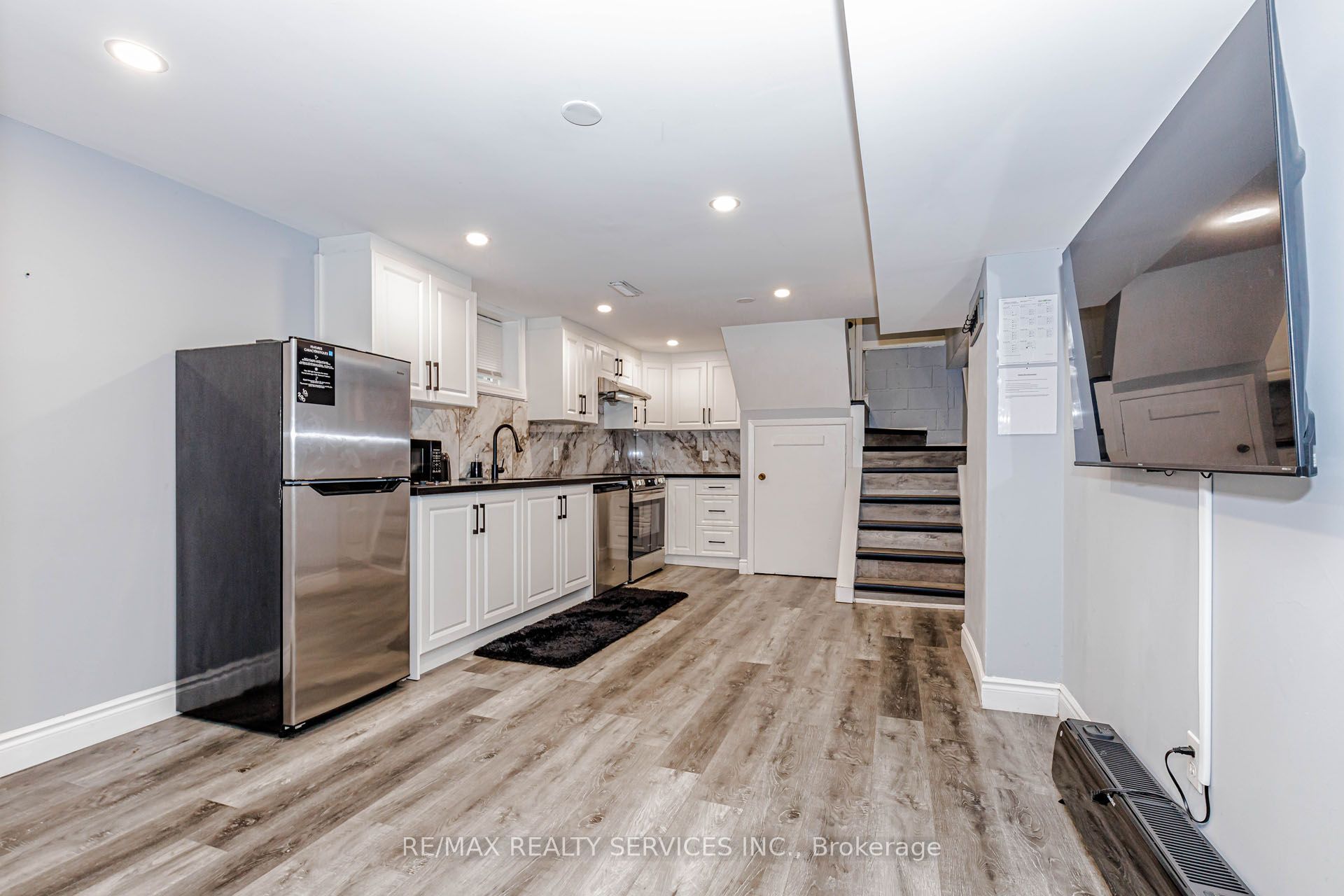 5315 Ontario Avenue Property Photo 32