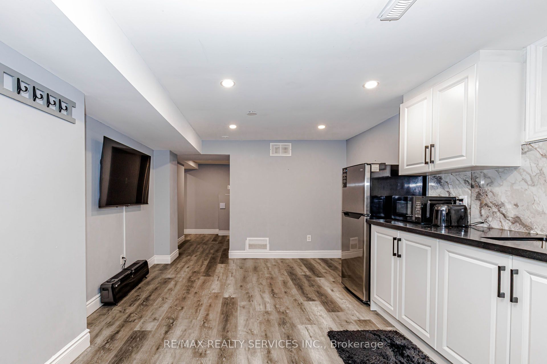 5315 Ontario Avenue Property Photo 38
