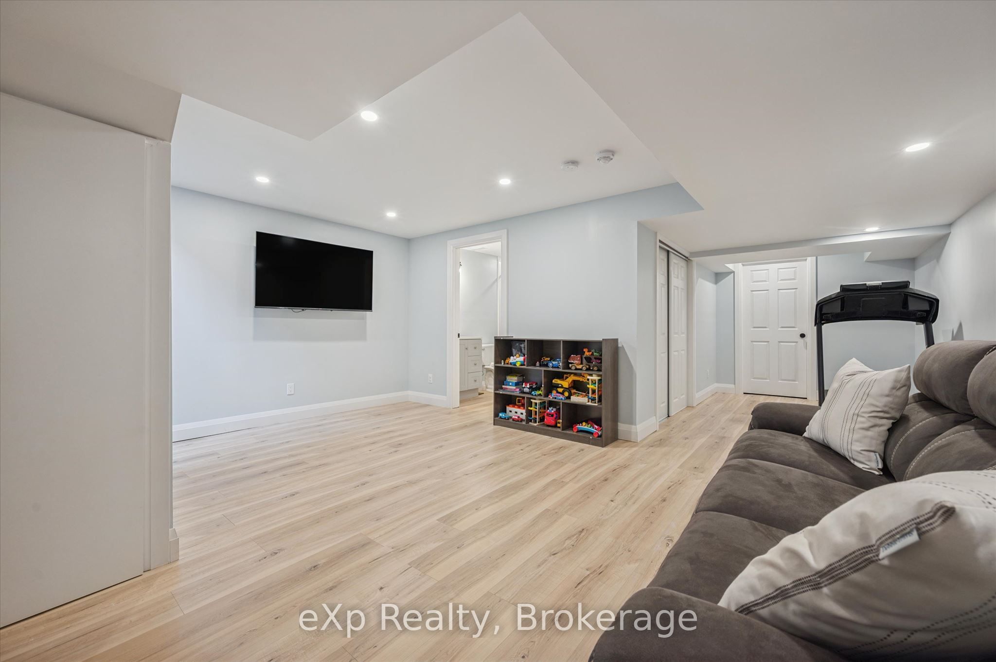 14 Sadler Street Property Photo 27