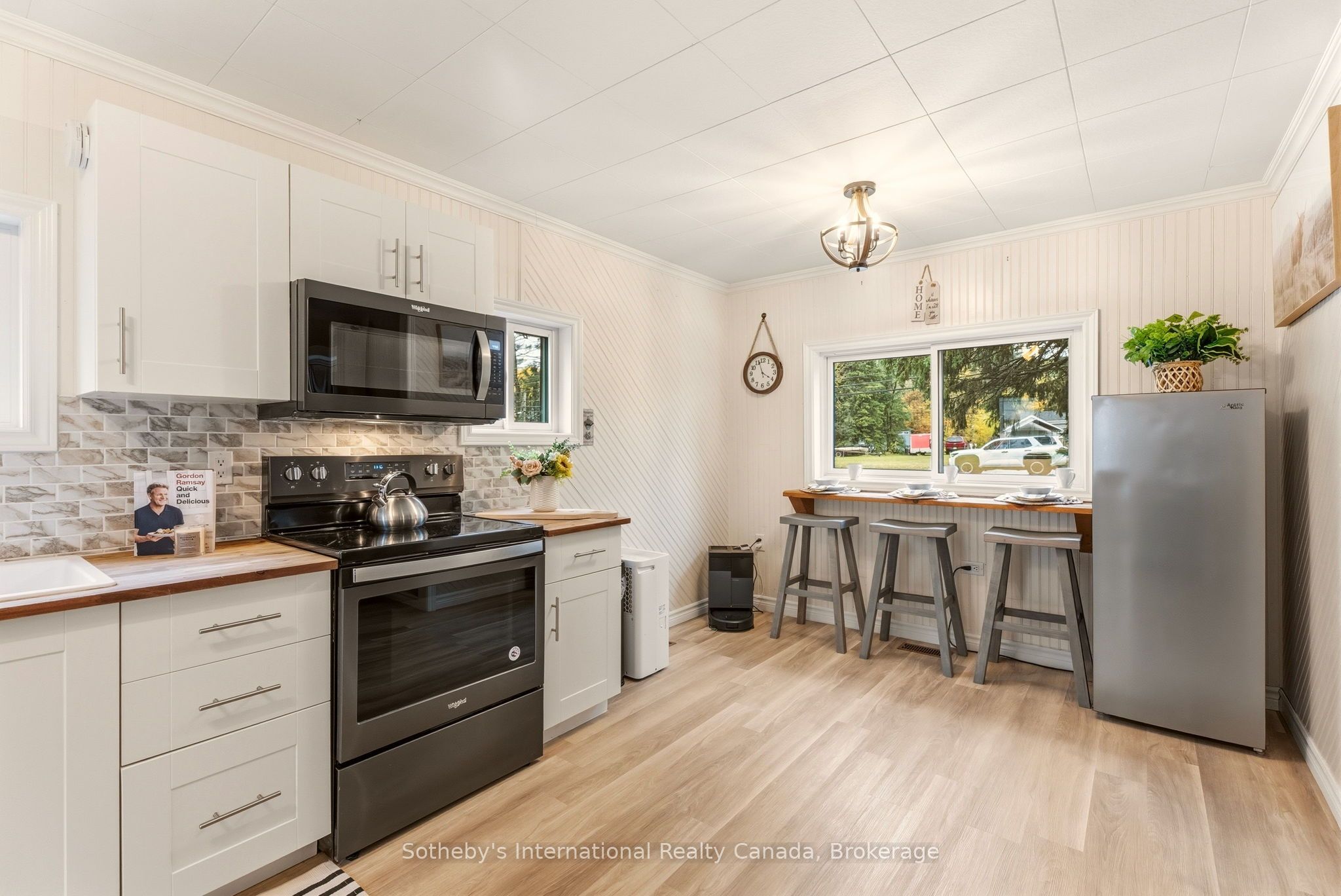 543 Muskoka Rd 3 Road N Property Photo 17