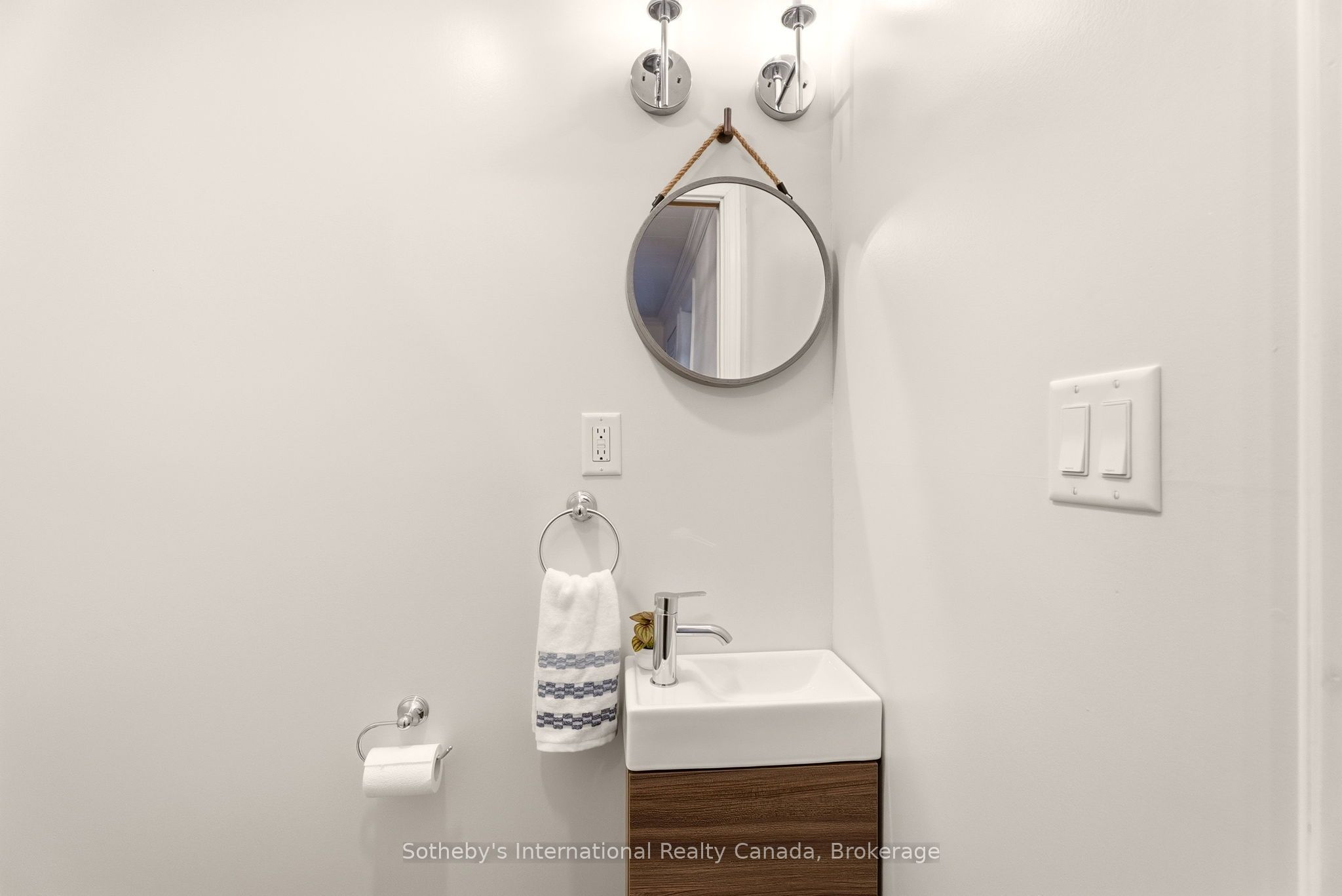 543 Muskoka Rd 3 Road N Property Photo 32