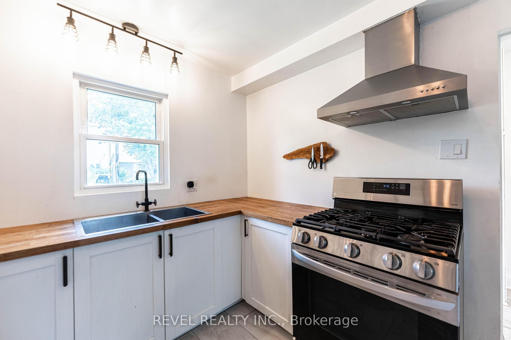 1217 Orchard Avenue Property Photo 11