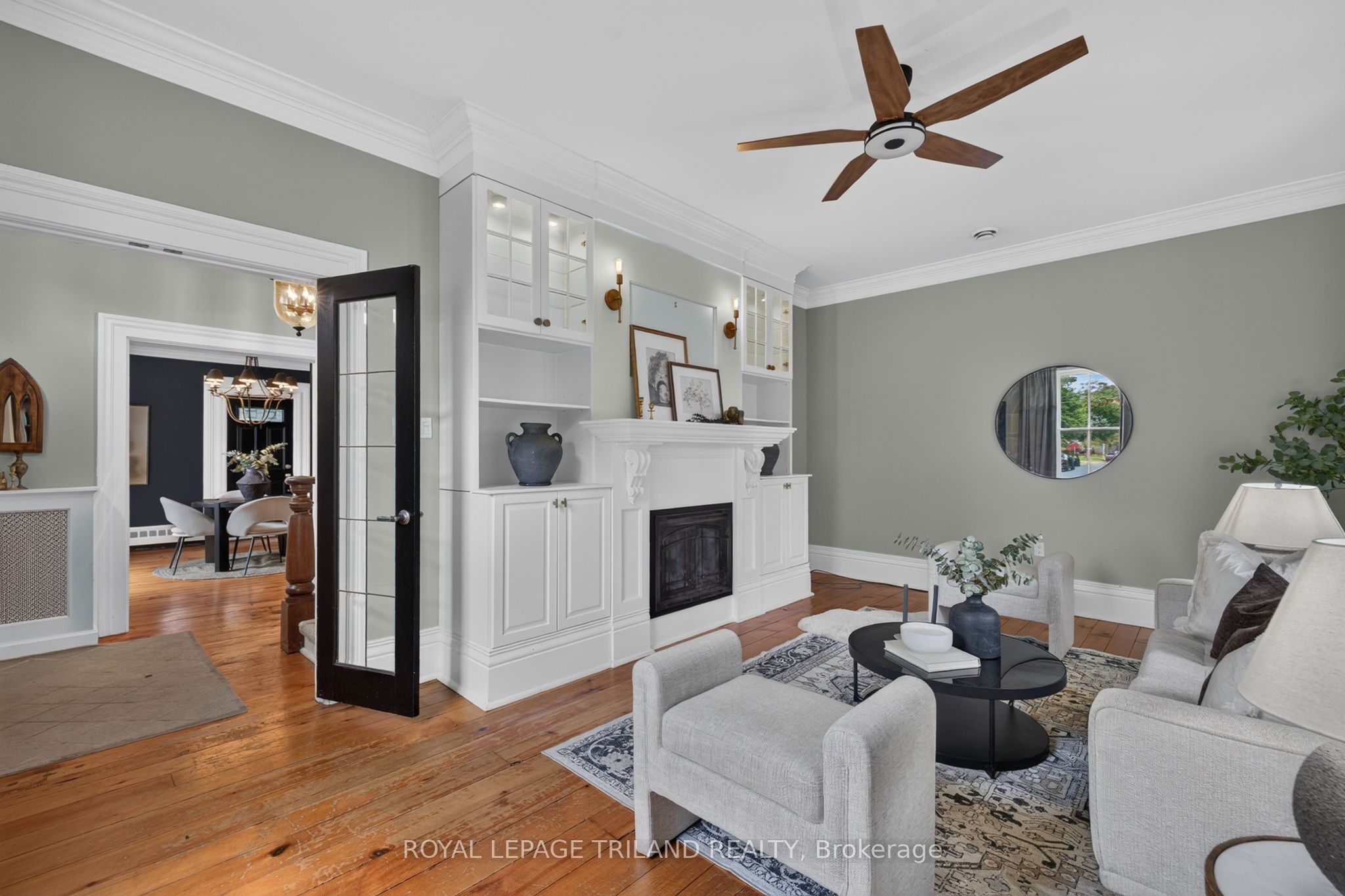 64 South Street W Property Photo 12