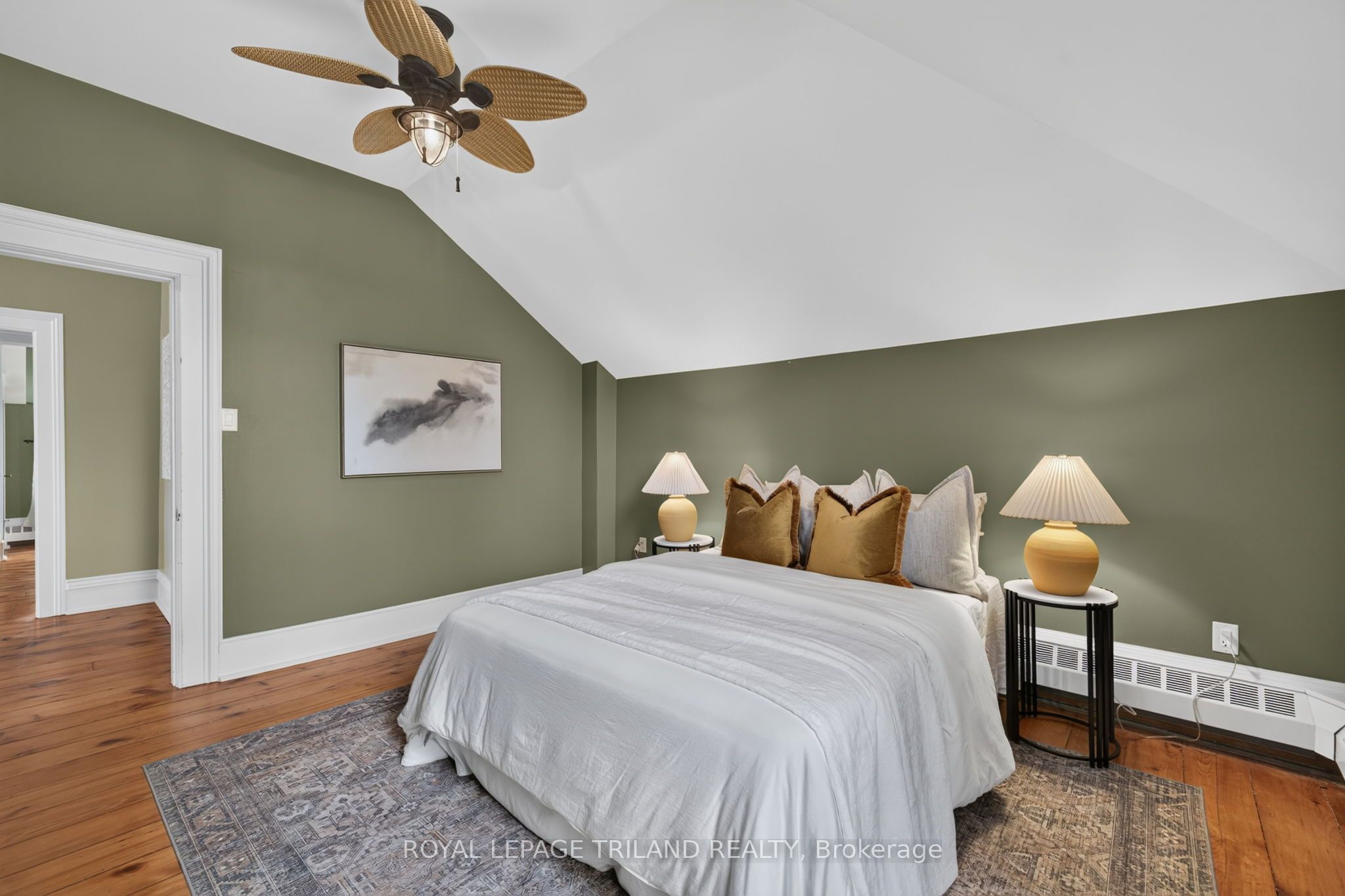 64 South Street W Property Photo 25