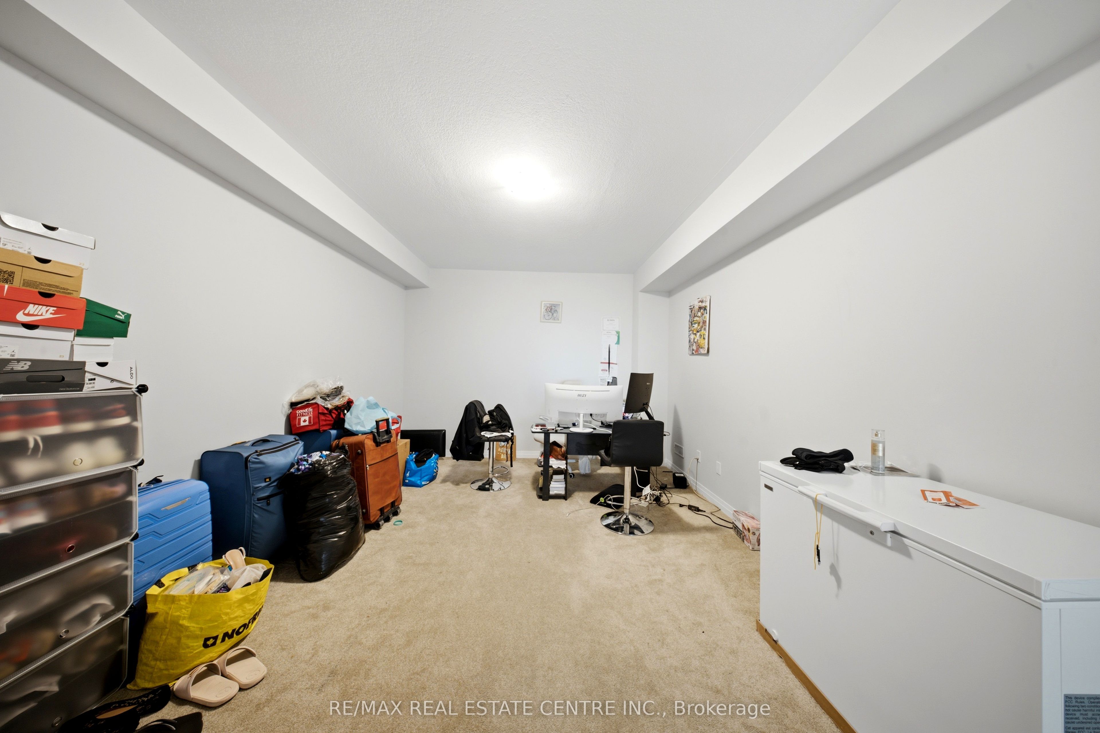 57 Progress Crescent Property Photo 24