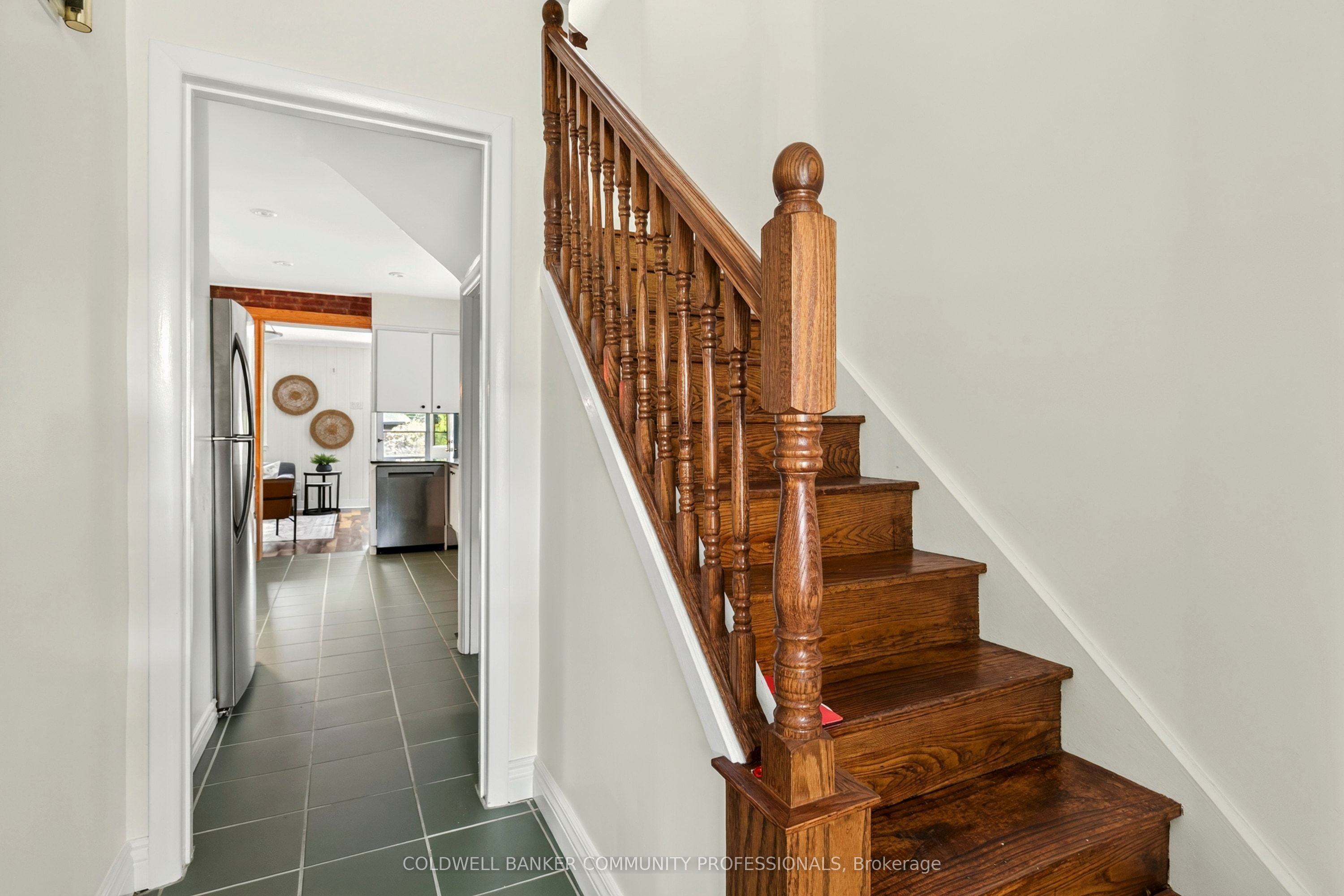 28 North Oval Property Photo 4