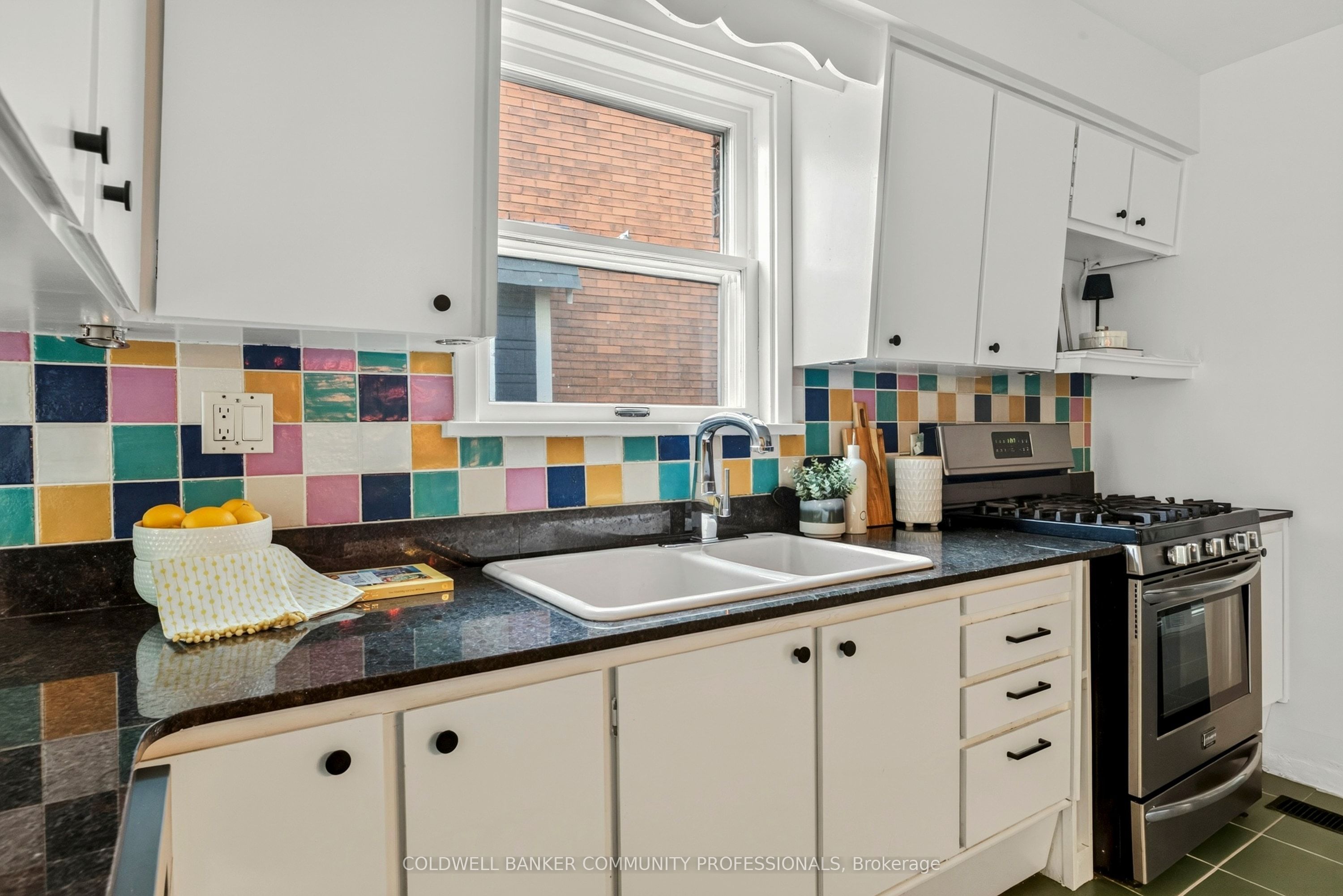 28 North Oval Property Photo 18