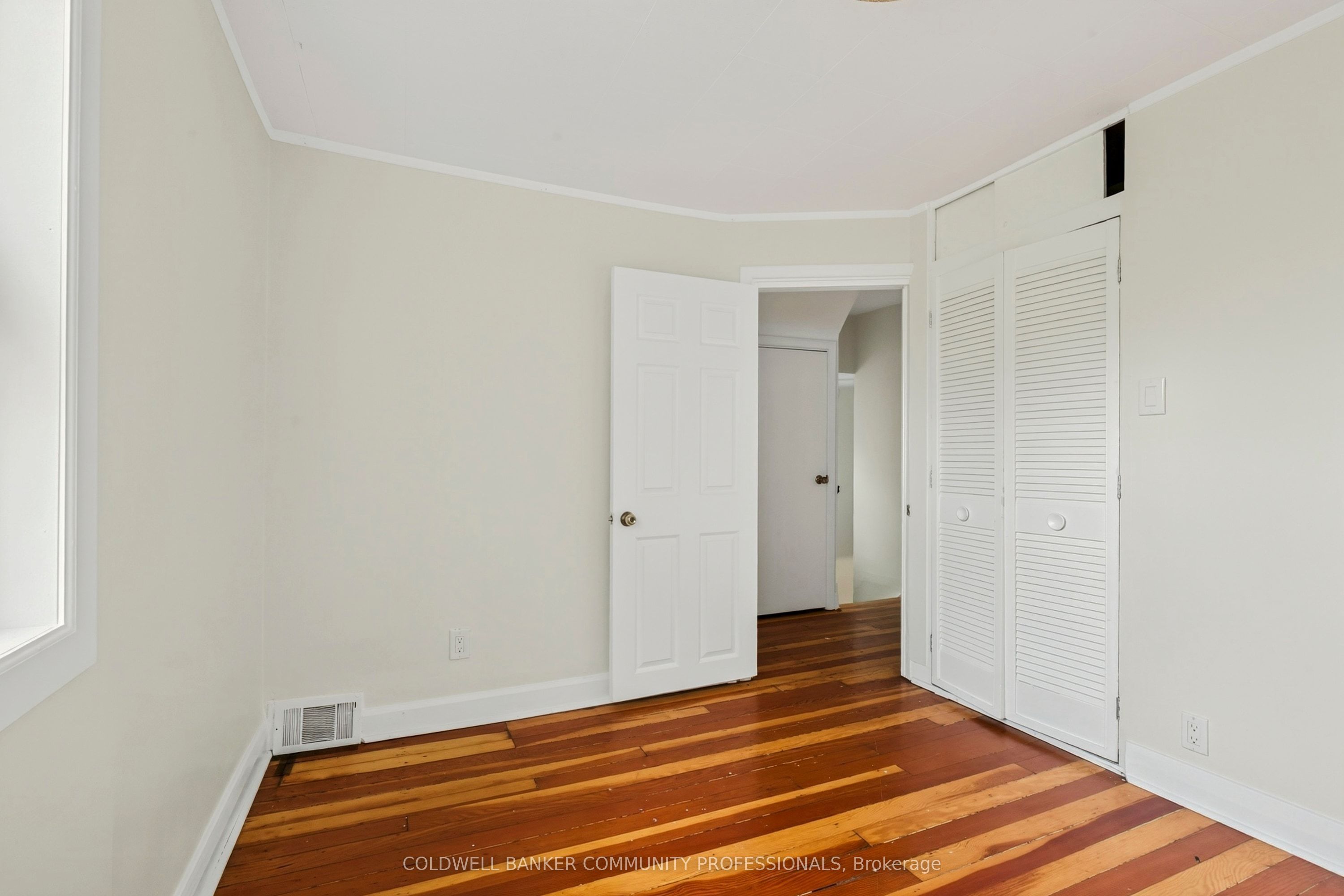28 North Oval Property Photo 32