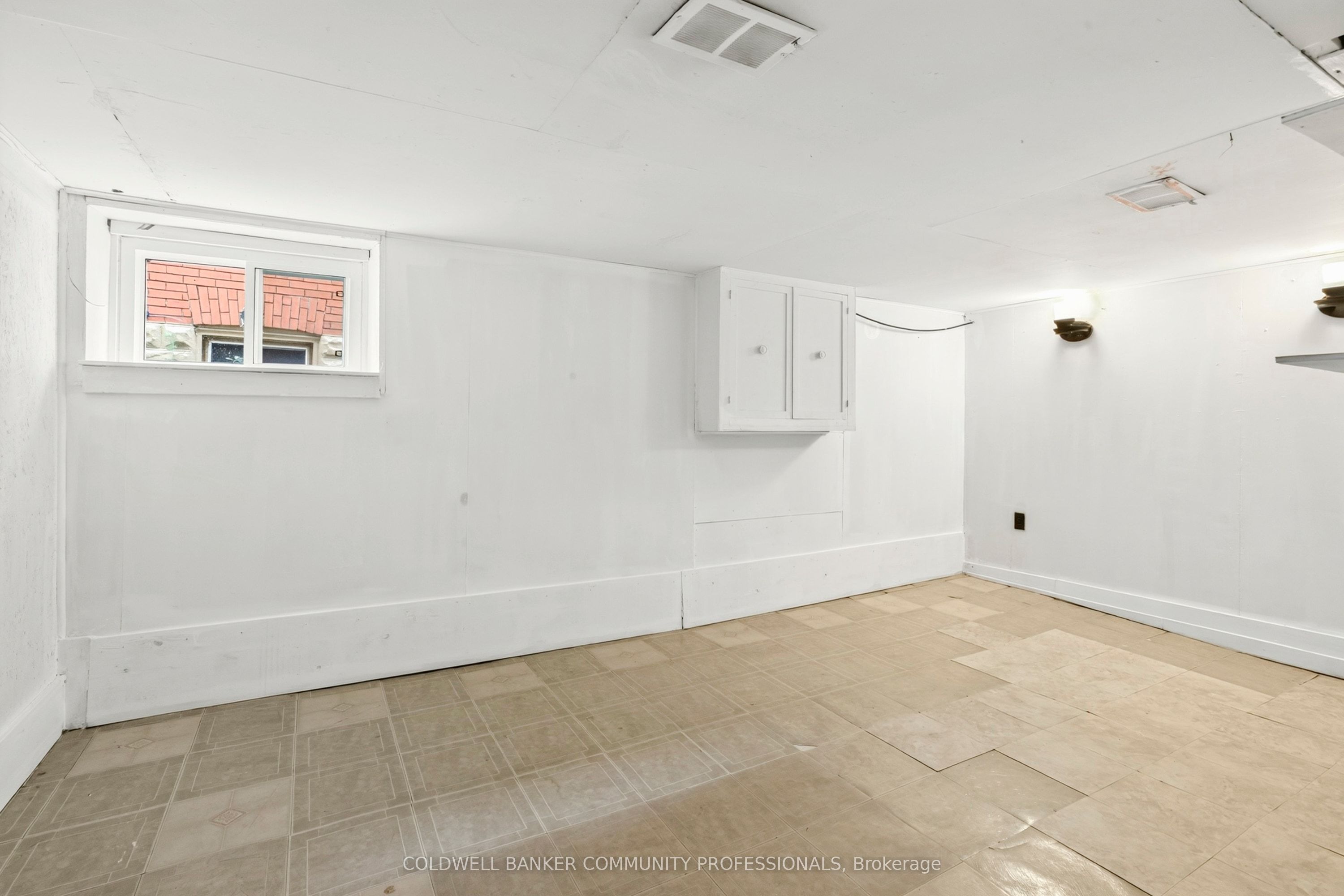 28 North Oval Property Photo 41