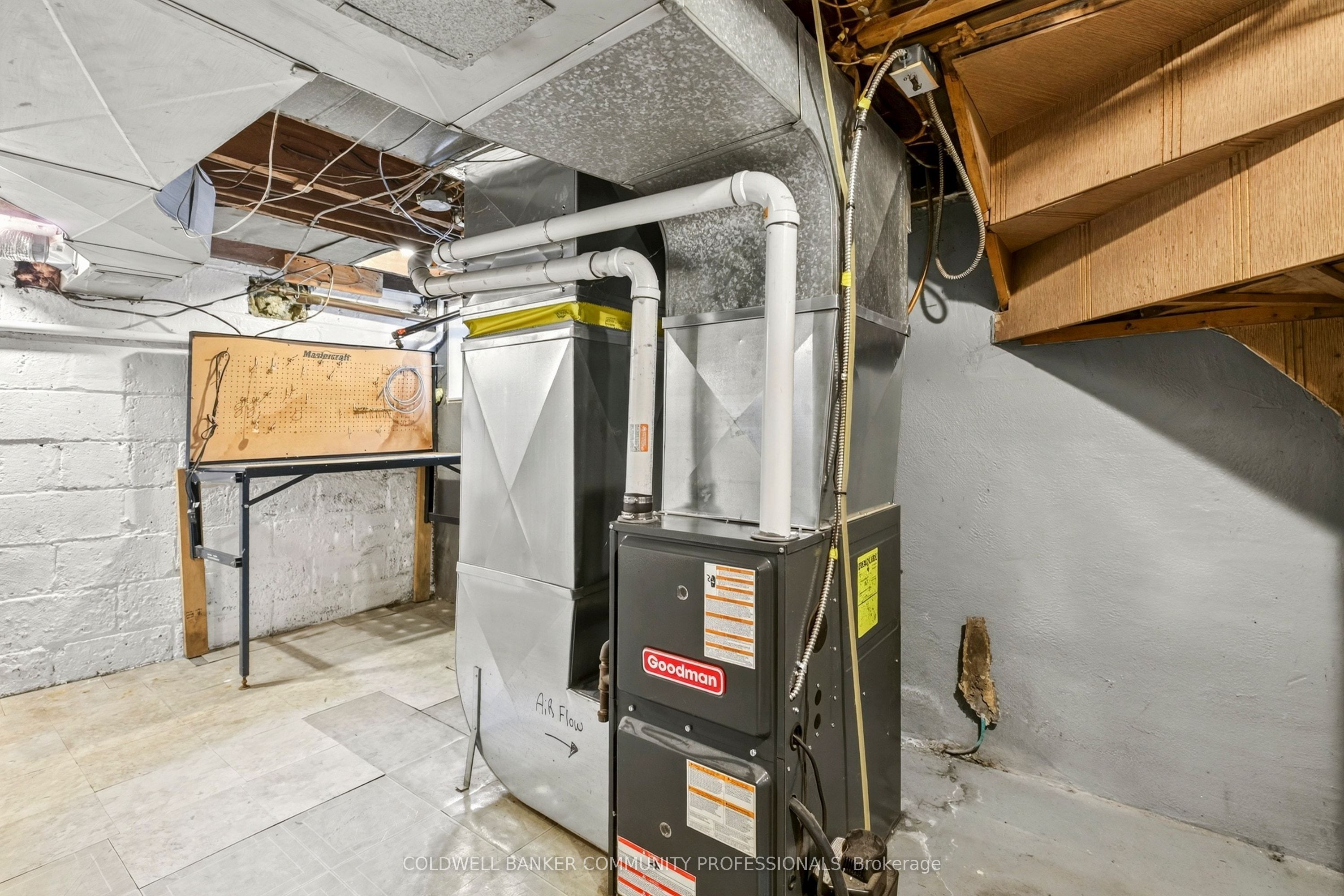 28 North Oval Property Photo 43