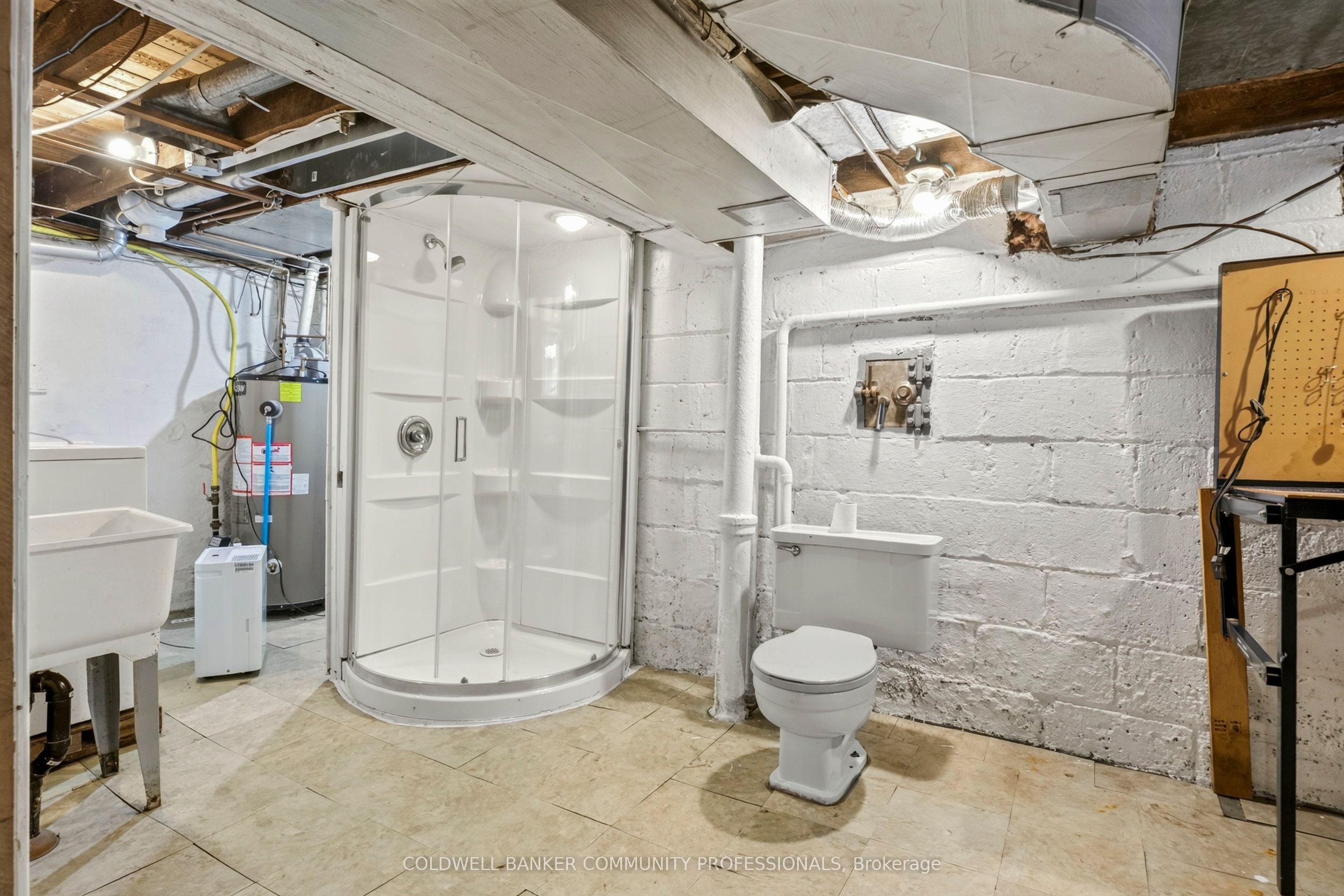 28 North Oval Property Photo 44