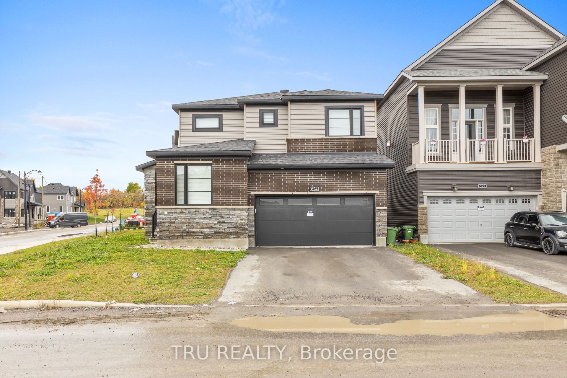 624 Galarneau Way Property Photo 1