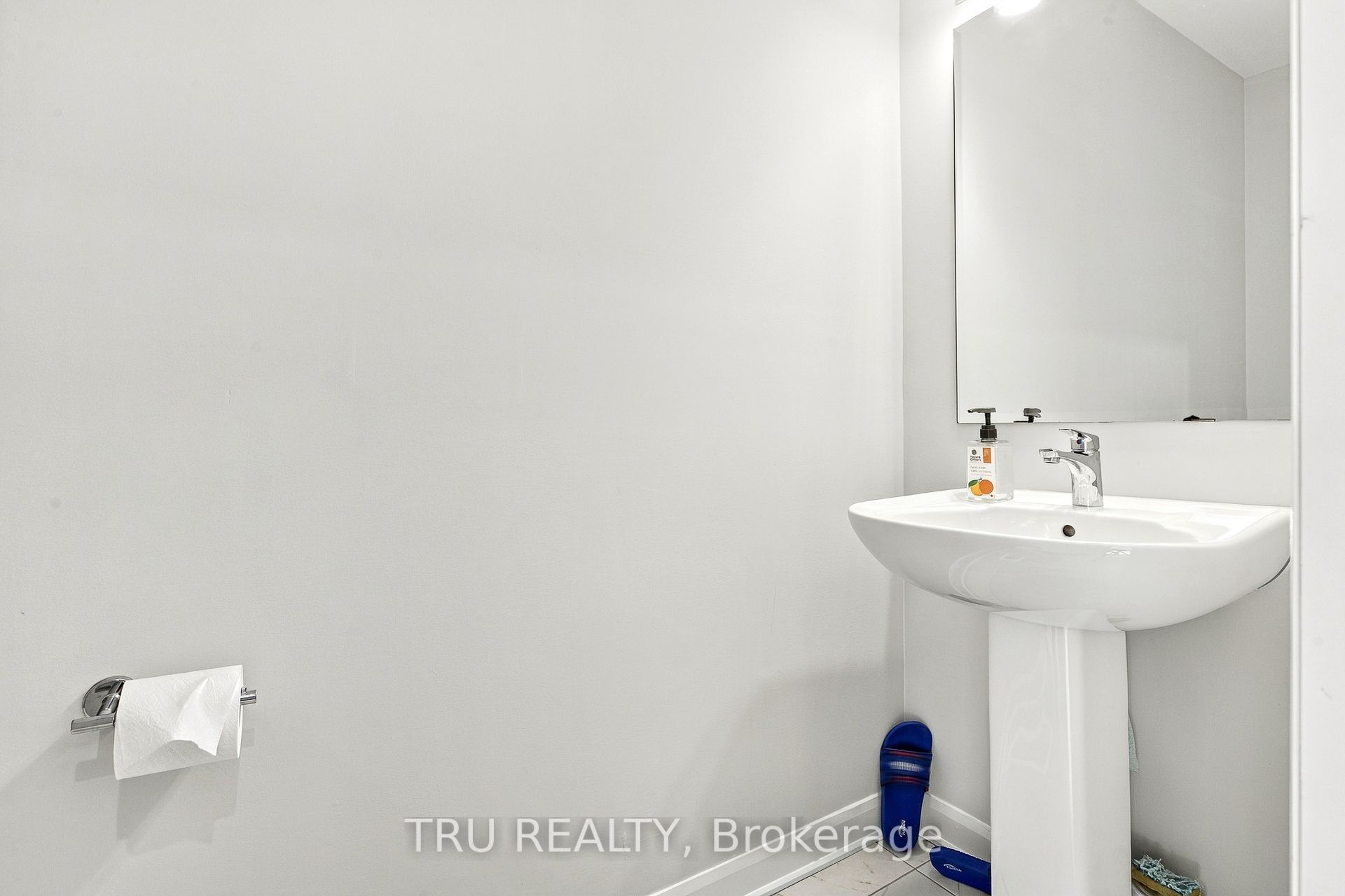 624 Galarneau Way Property Photo 20