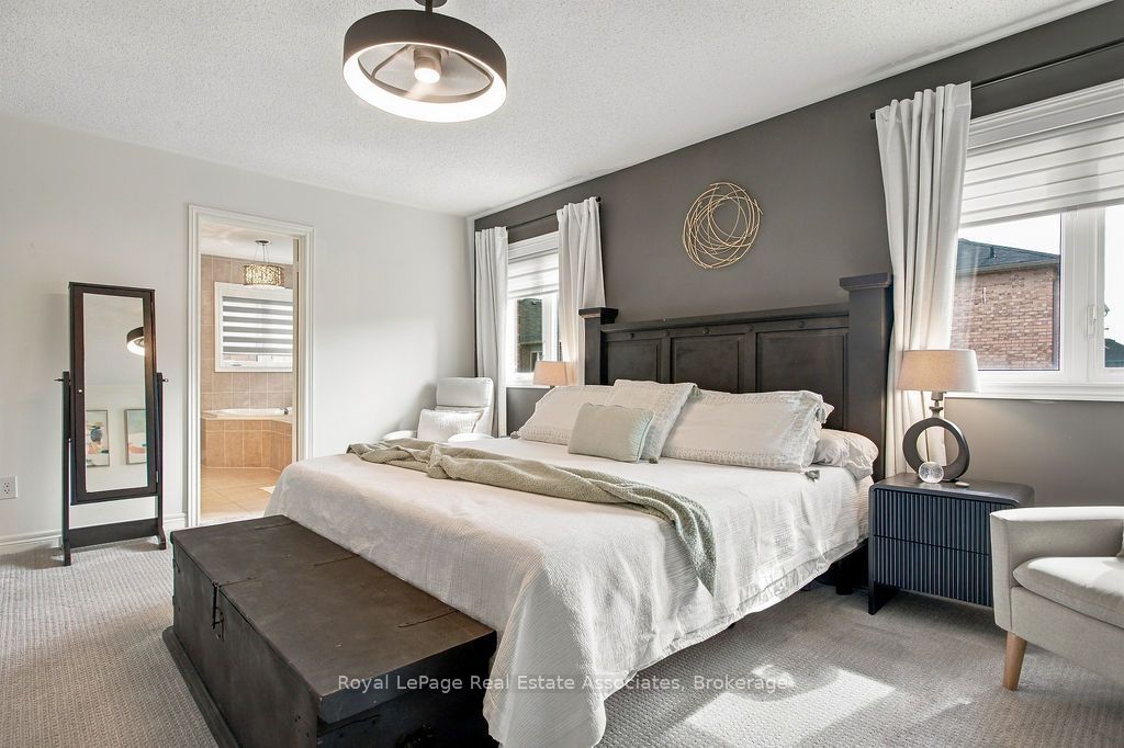 34 Humphrey Street Property Photo 36