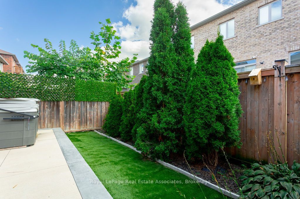 34 Humphrey Street Property Photo 45