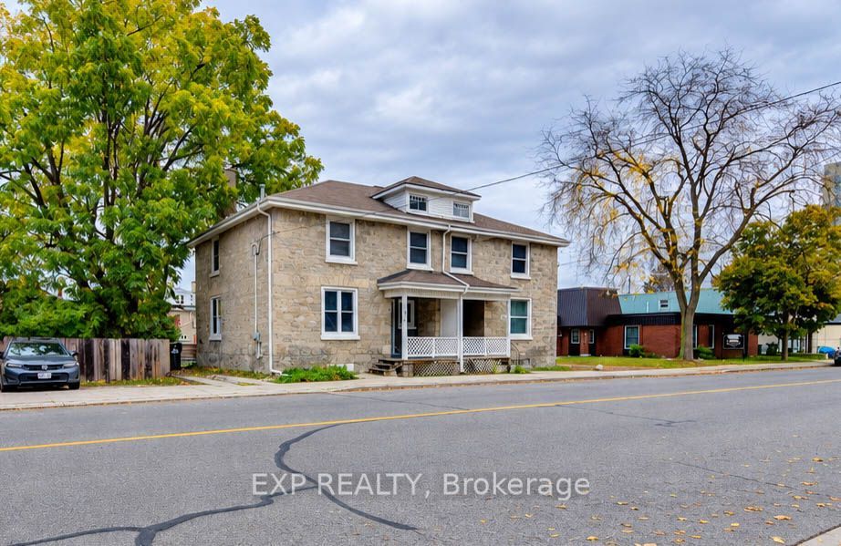 5 George Street S Property Photo 3