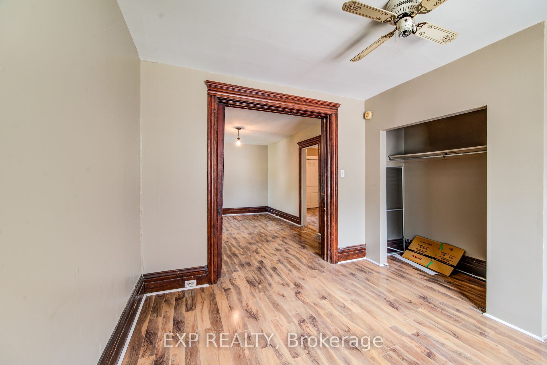 5 George Street S Property Photo 22
