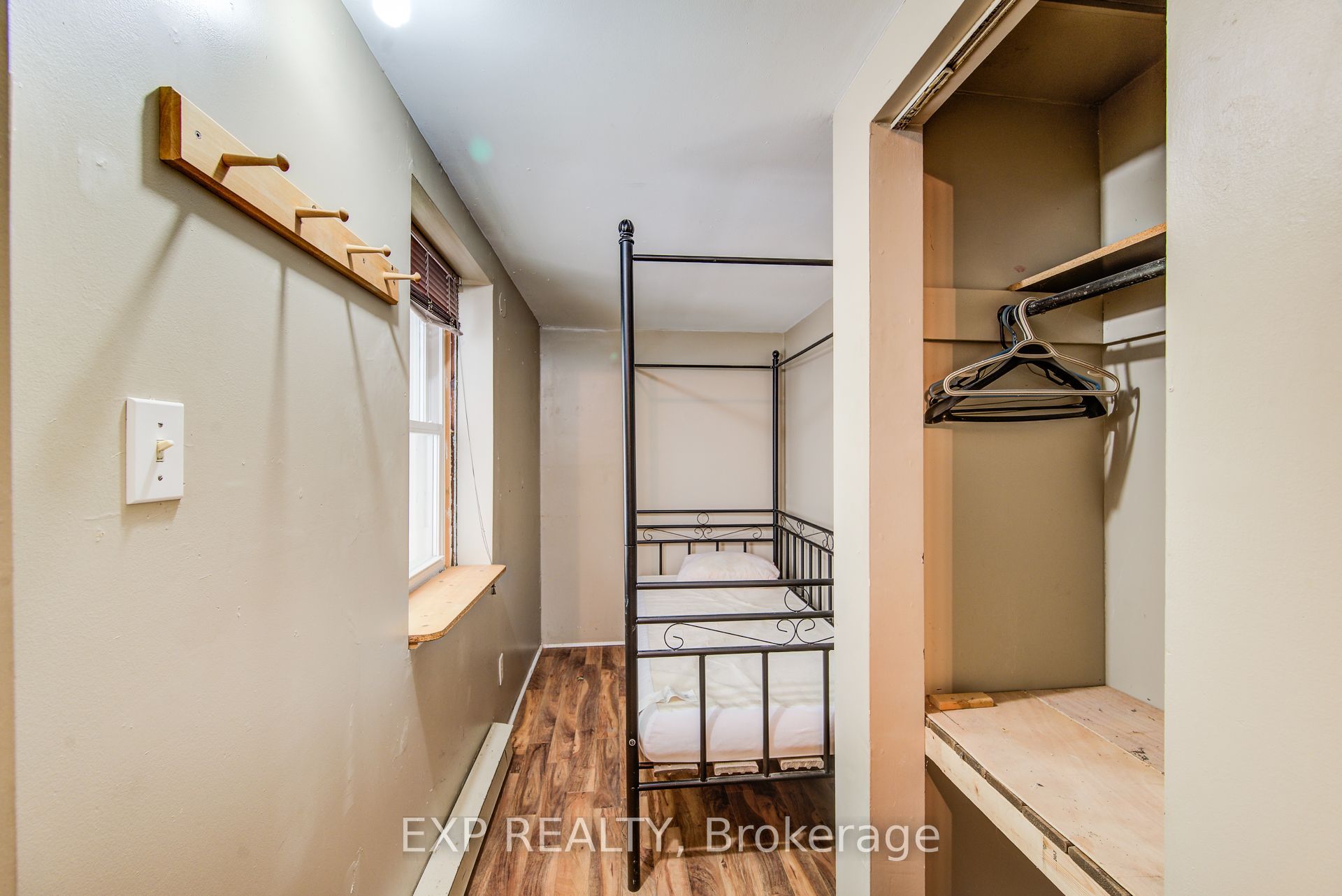 5 George Street S Property Photo 29