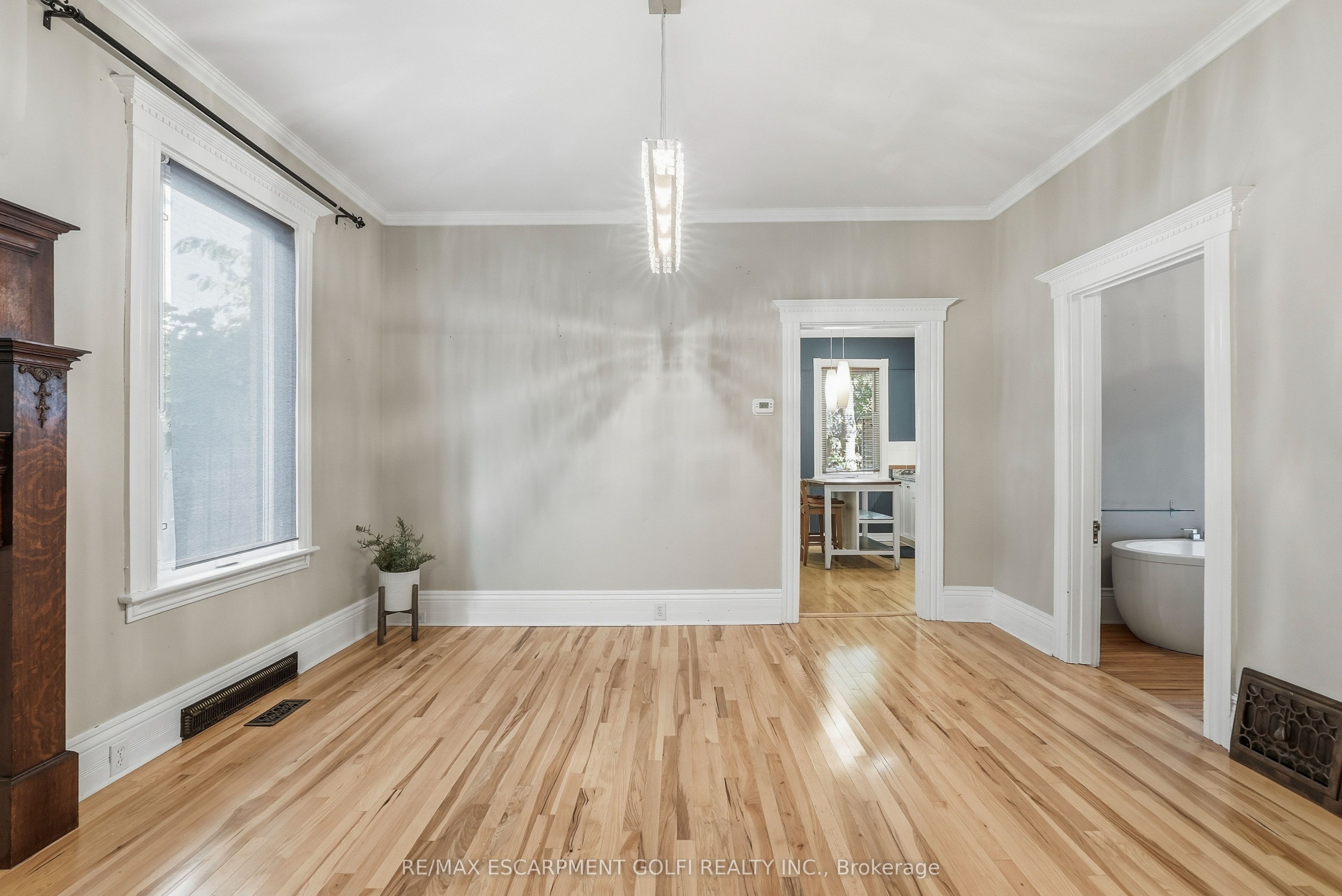198 Duke Street Property Photo 5
