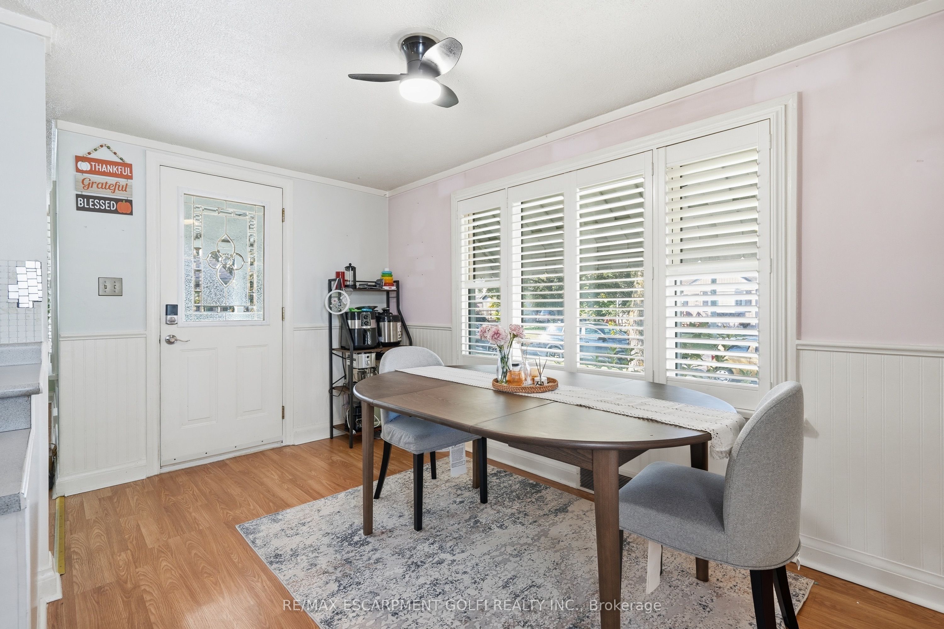 58 Harold Avenue Property Photo 7