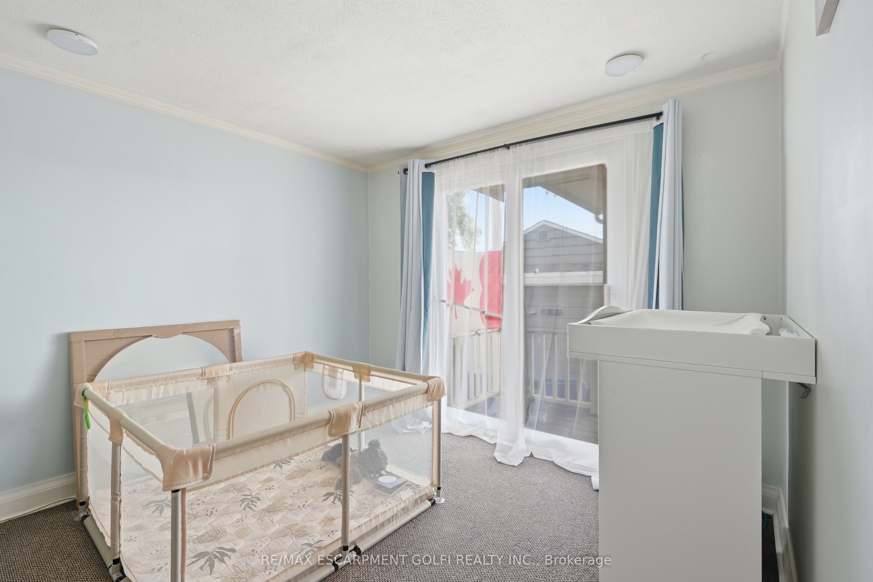 58 Harold Avenue Property Photo 9
