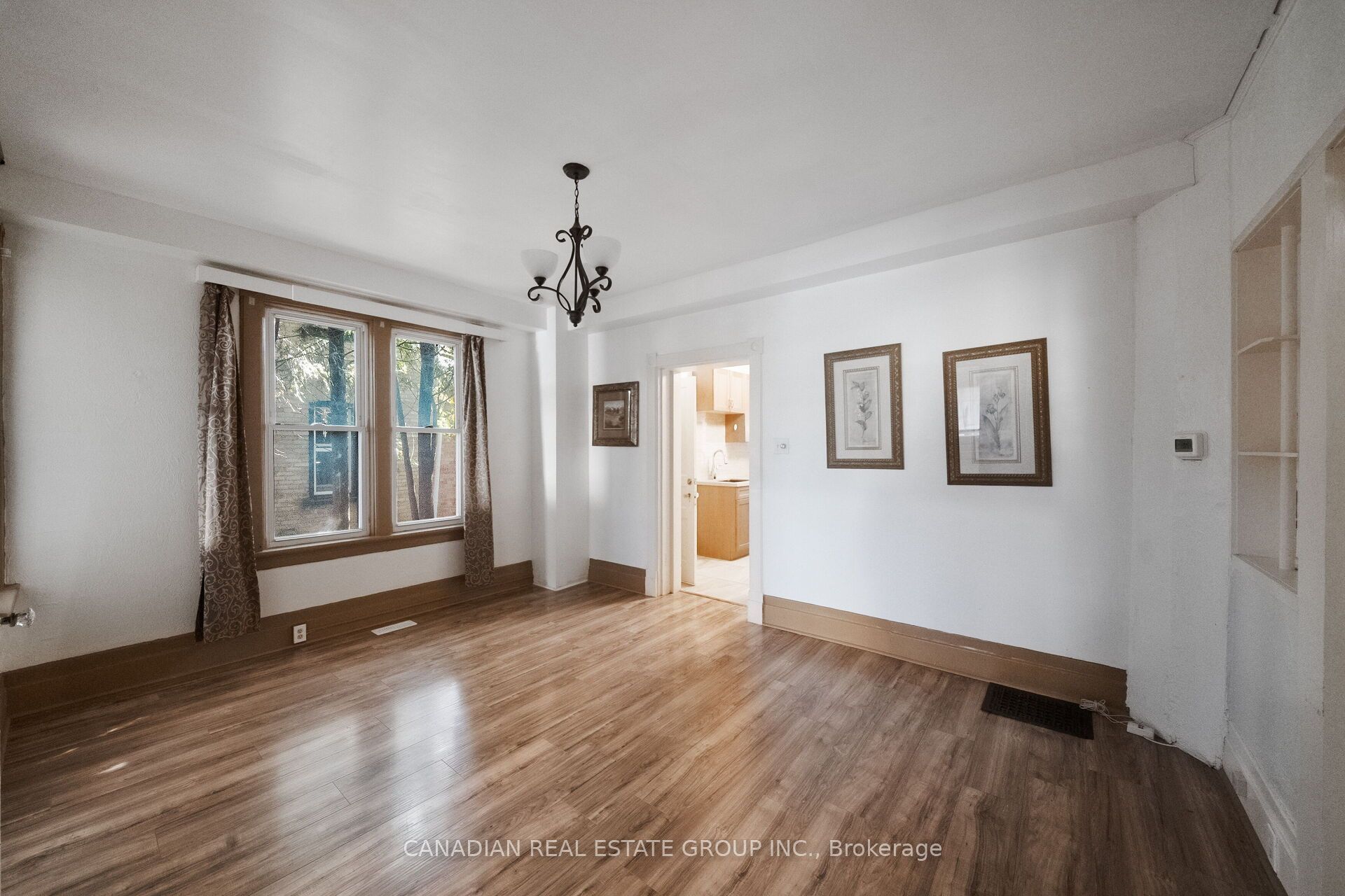 17 Oak Street Property Photo 9