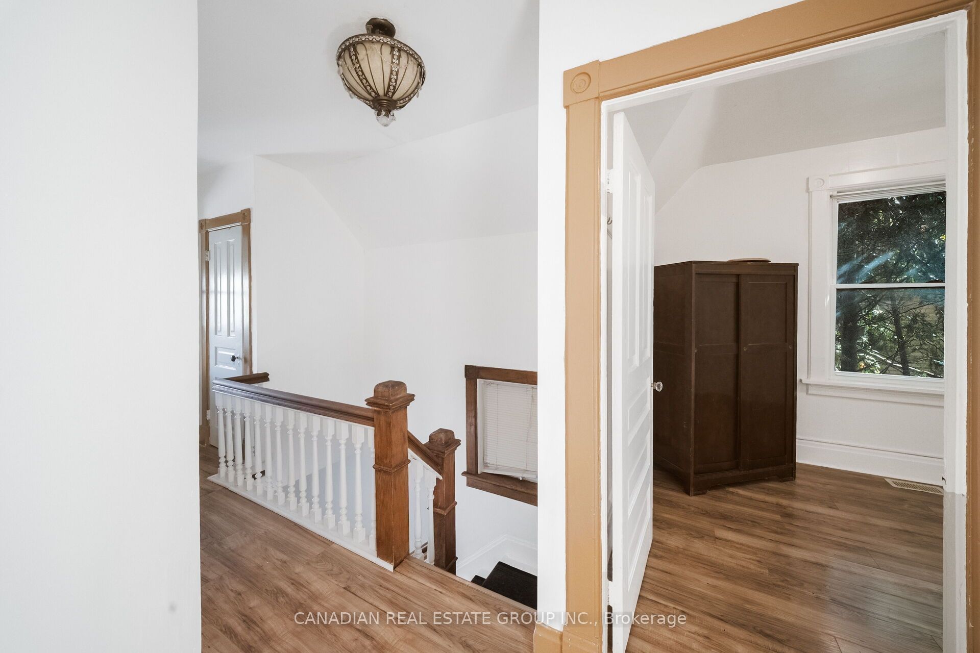17 Oak Street Property Photo 25