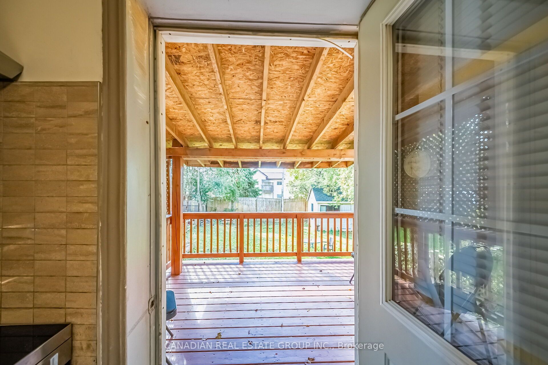 17 Oak Street Property Photo 38