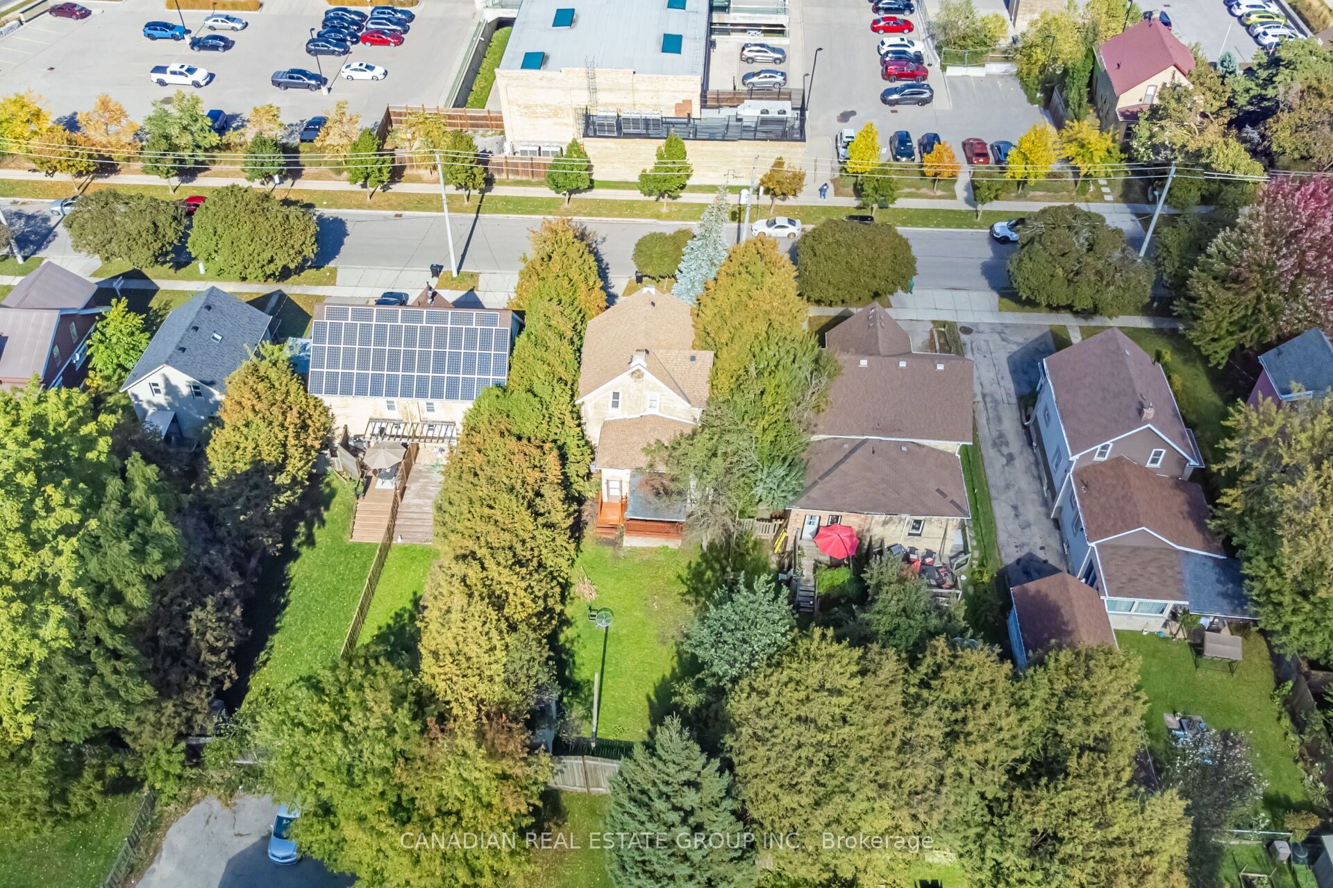 17 Oak Street Property Photo 49